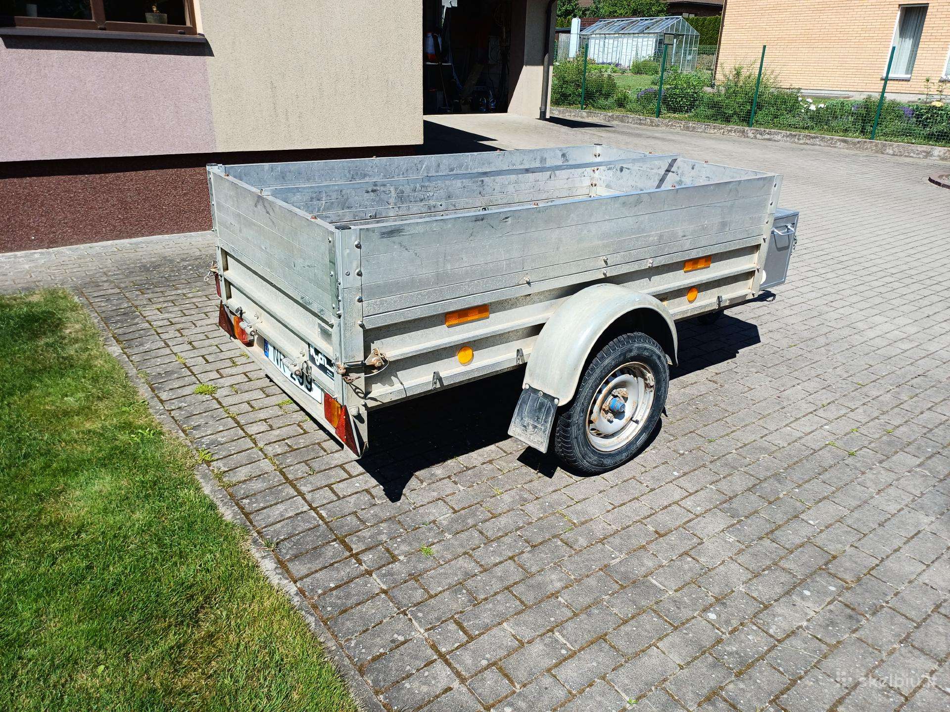 -Kita-, passenger car trailers
