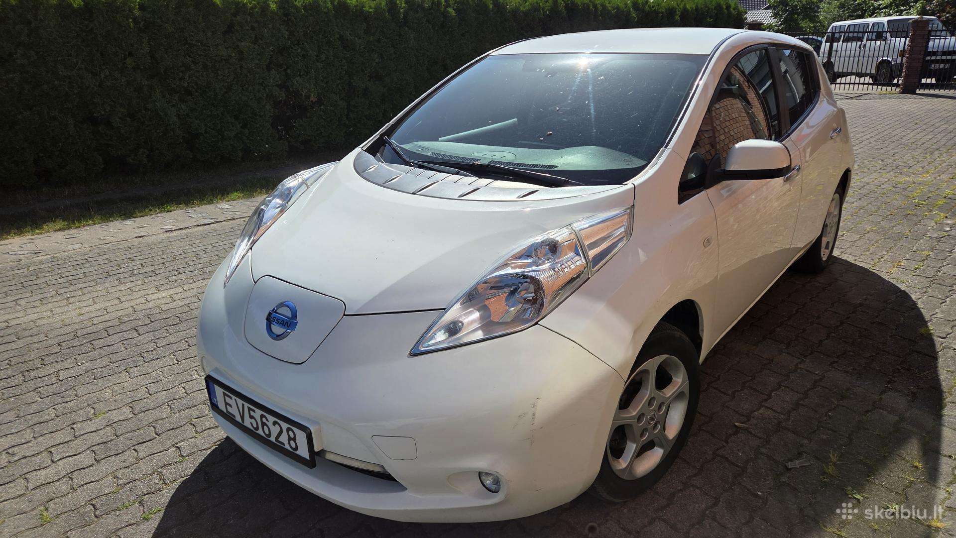Nissan Leaf, Хэтчбек
