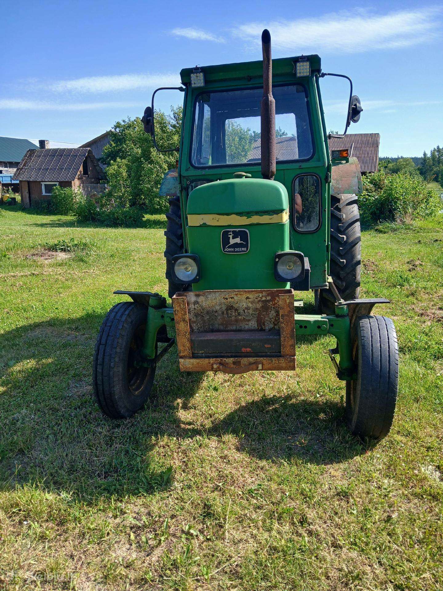 John Deere 2030, tractors