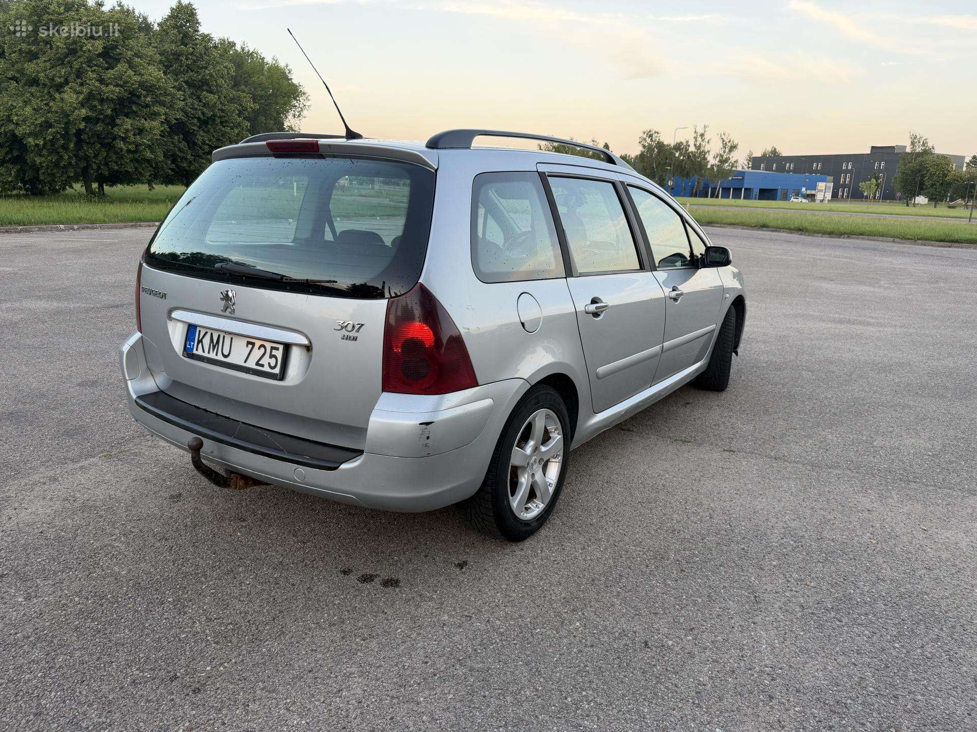 Volkswagen Passat, universalas