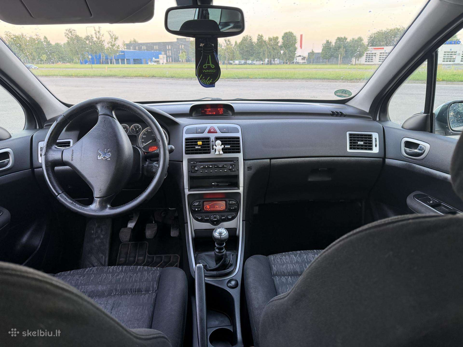 Volkswagen Passat, universalas