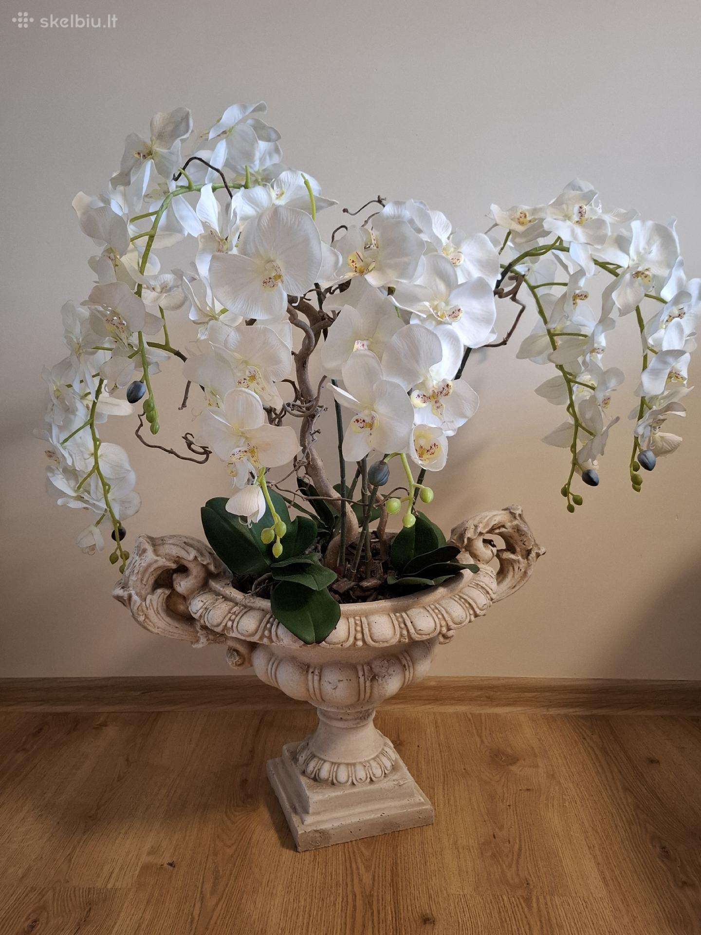 Didelė dirbtinė orchidėja