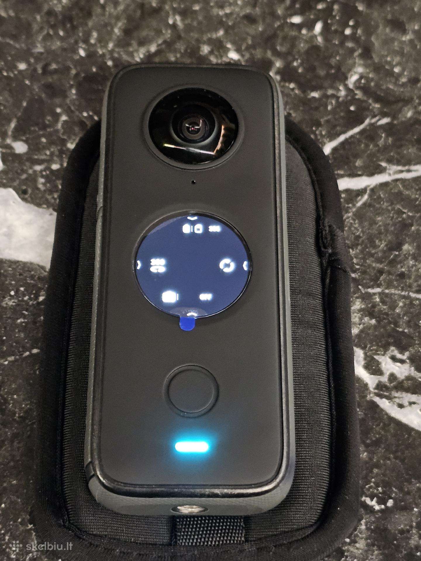 Insta360 X2