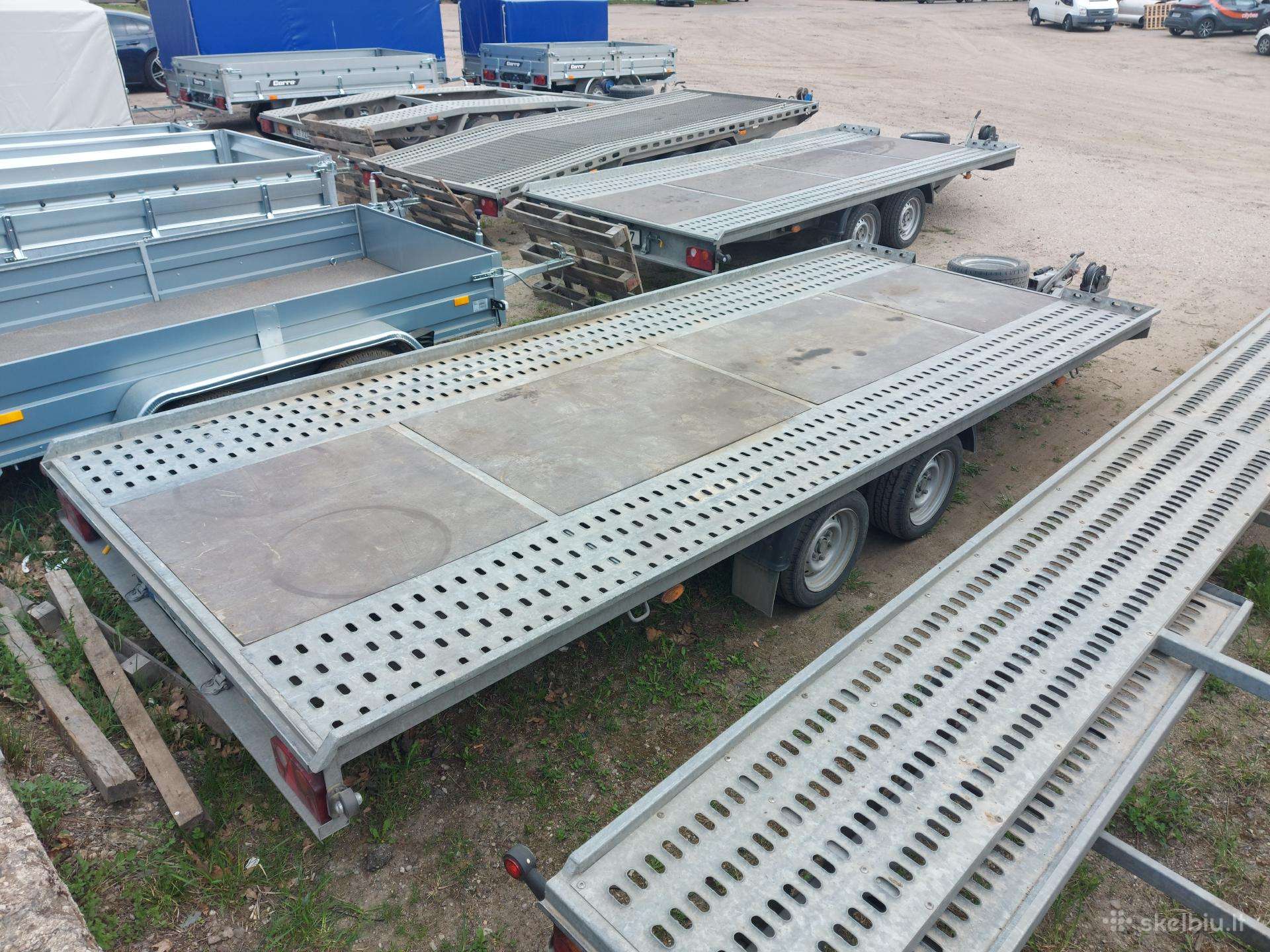 Blyss, passenger car trailers