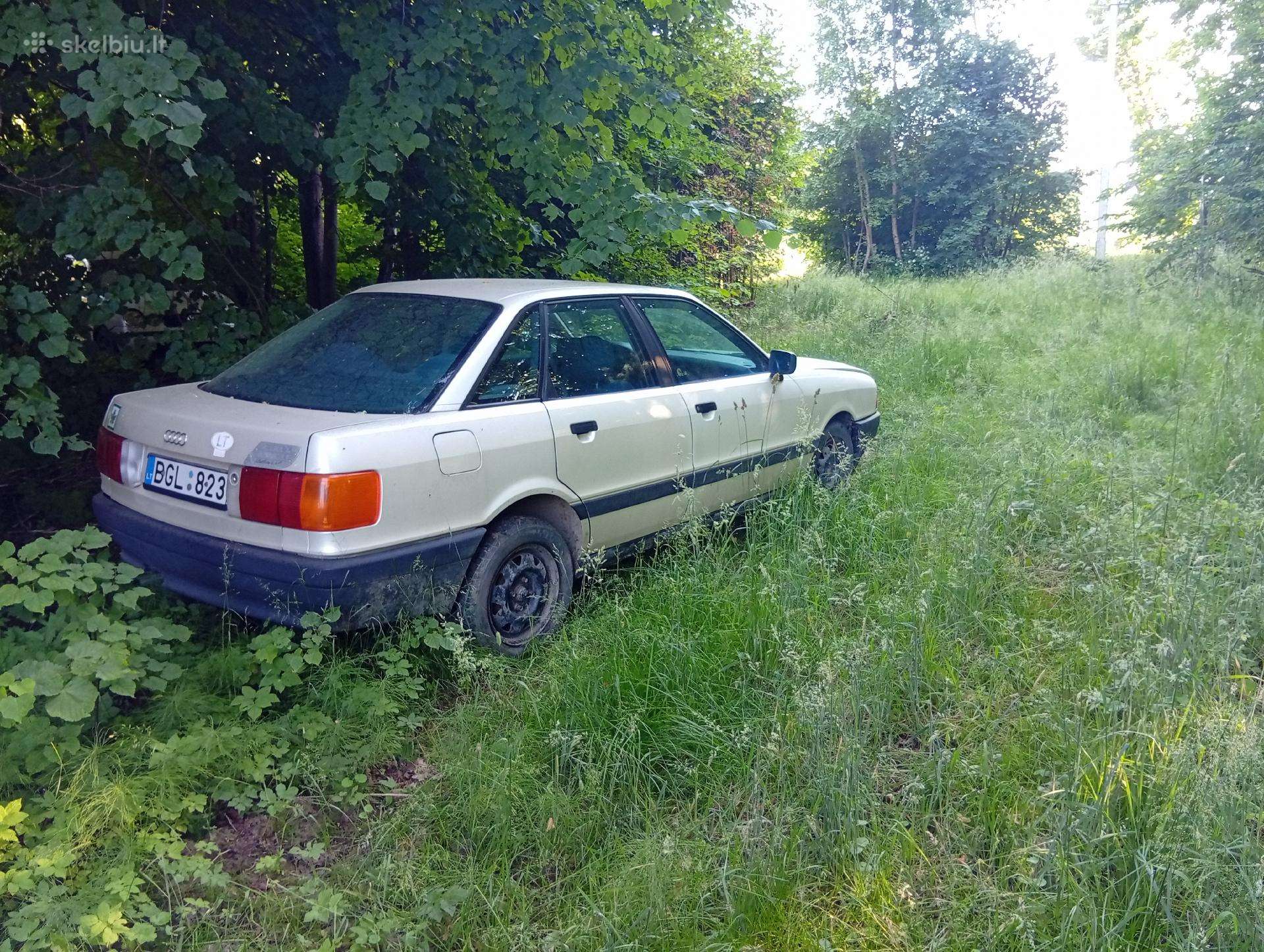 Audi 80, 1.8 l., Седан