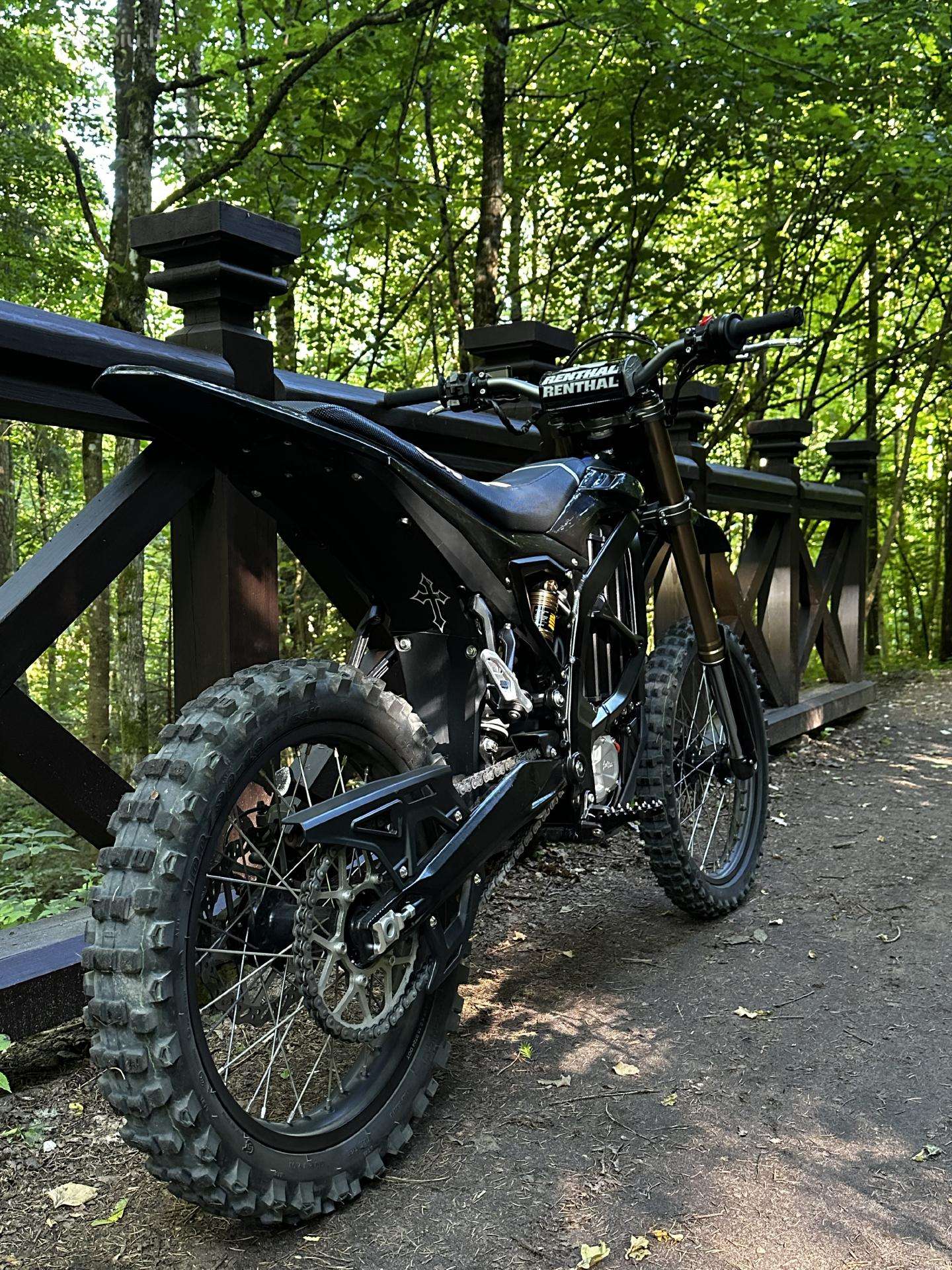 Sur-Ron Ultra bee, эндуро / adventure