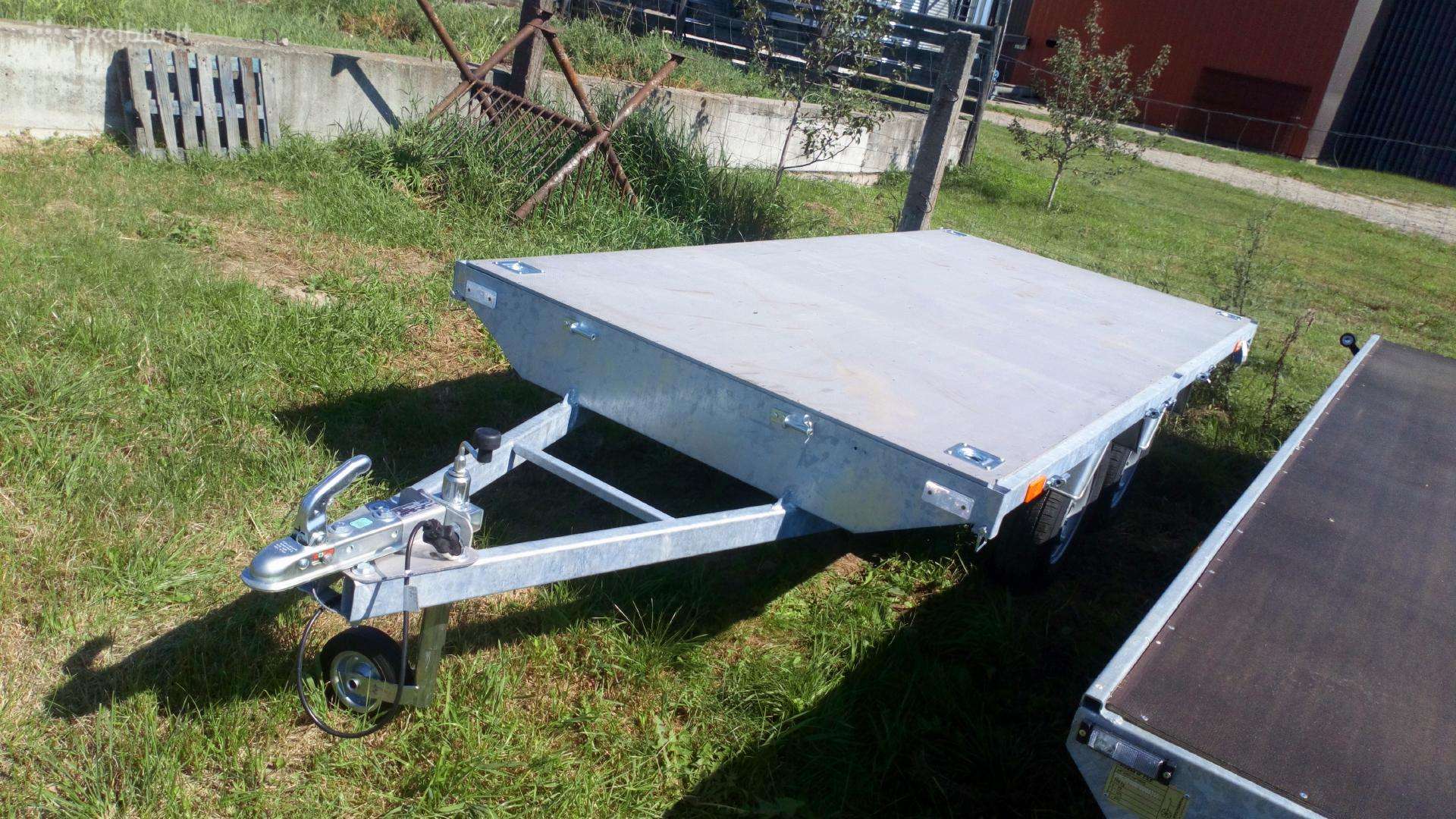 -Kita-, passenger car trailers