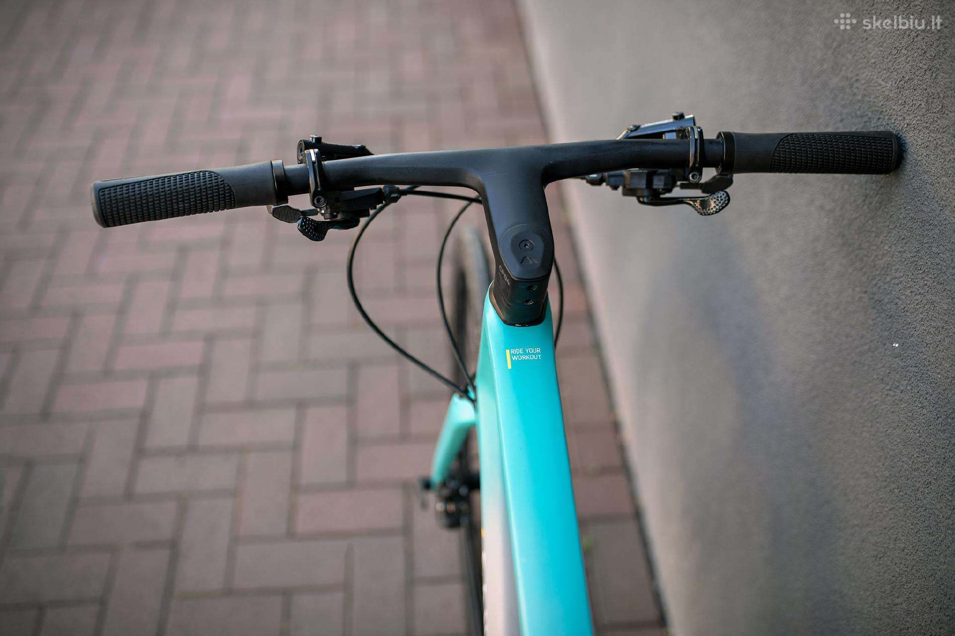 Hybrid bike Canyon 28″