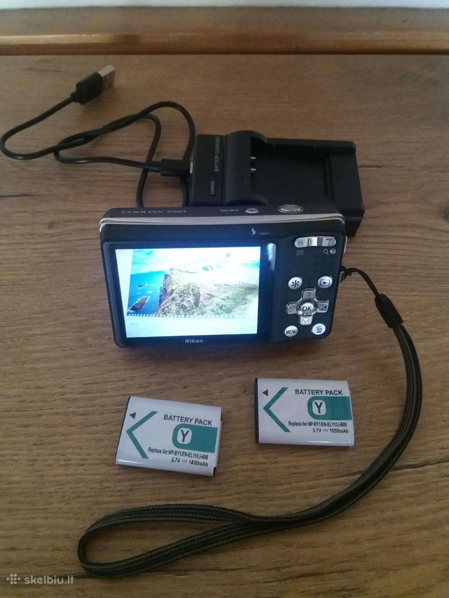 Nikon Coolpix S560