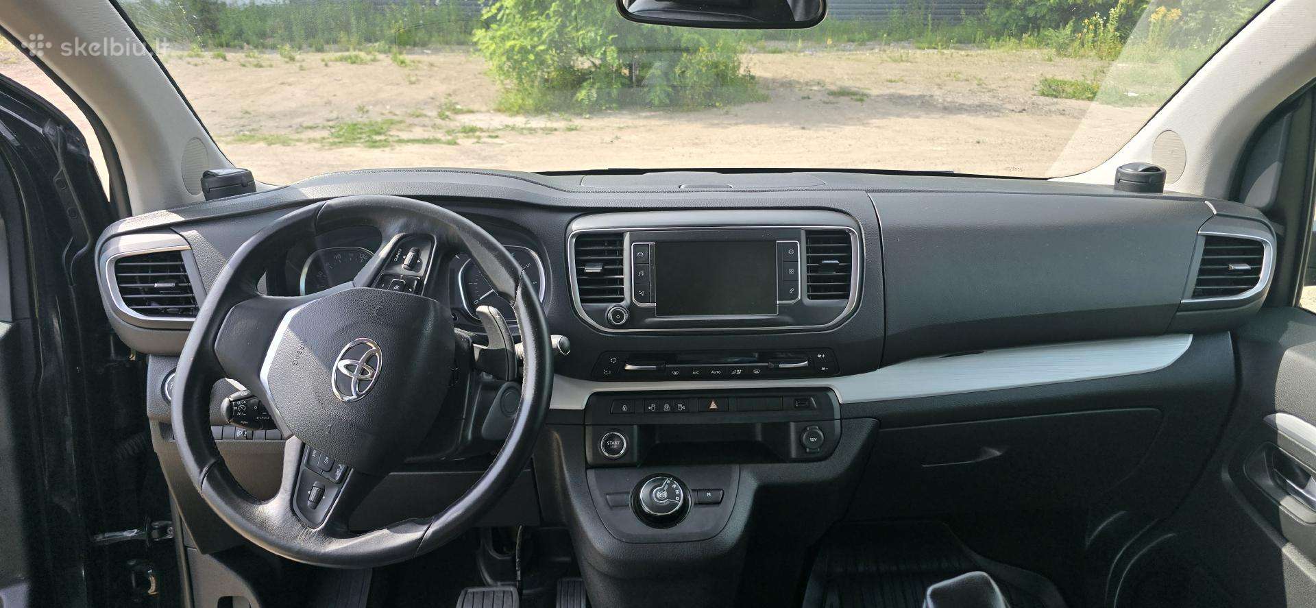 Toyota Proace verso, passenger minibus