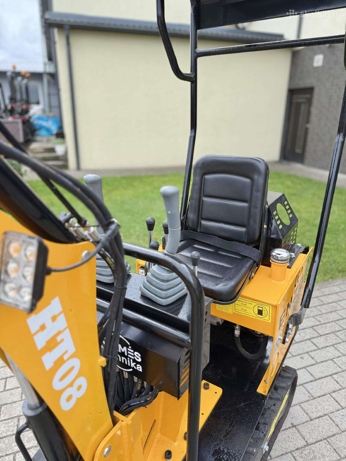 ENZO HT-08, mini ekskavatori
