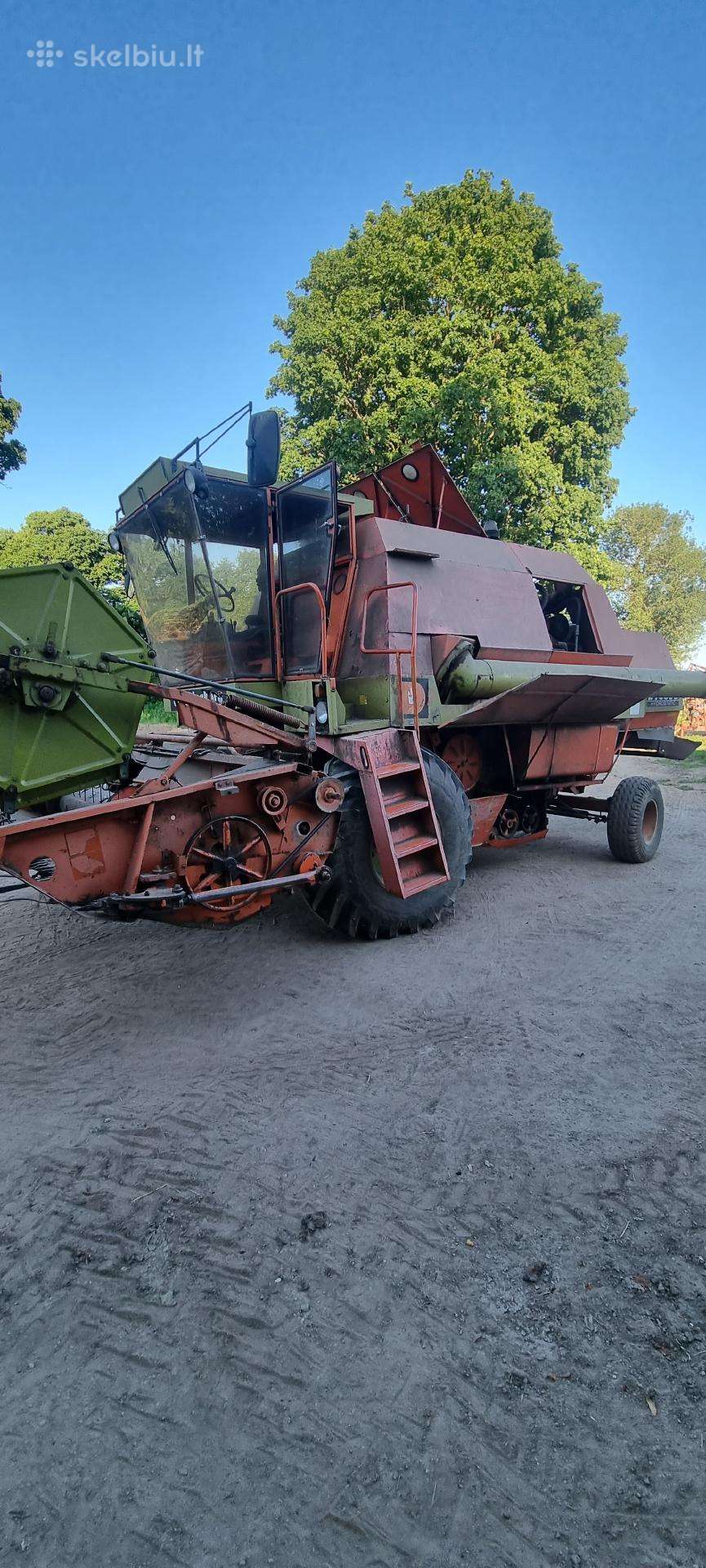 Dronningborg 7000, kombainai