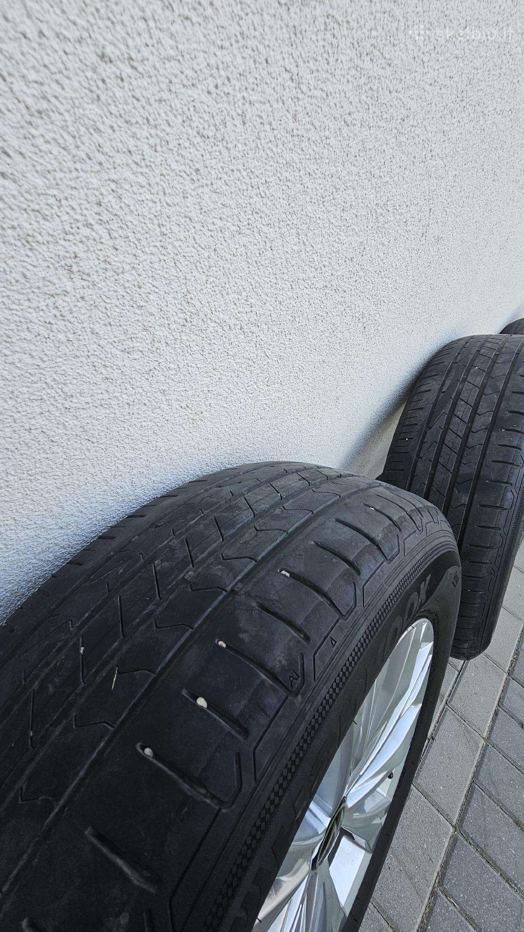 Volkswagen, light alloy, R17