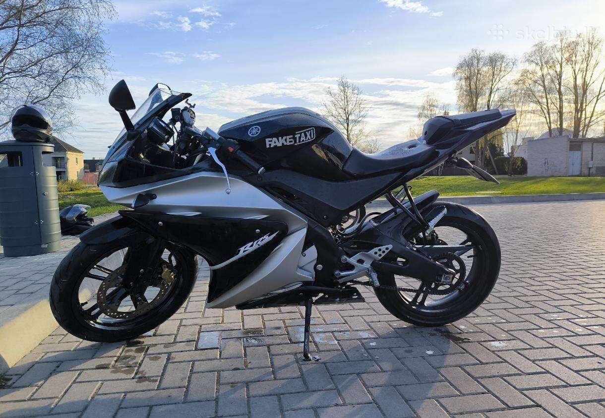 Yamaha YZF 125cc, scooters / mopeds