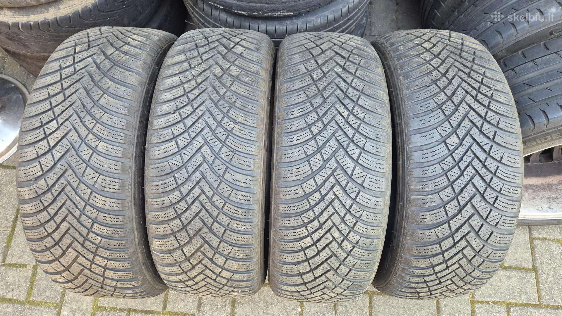 Žieminės 205/55 R16 Hankook ir Michelin