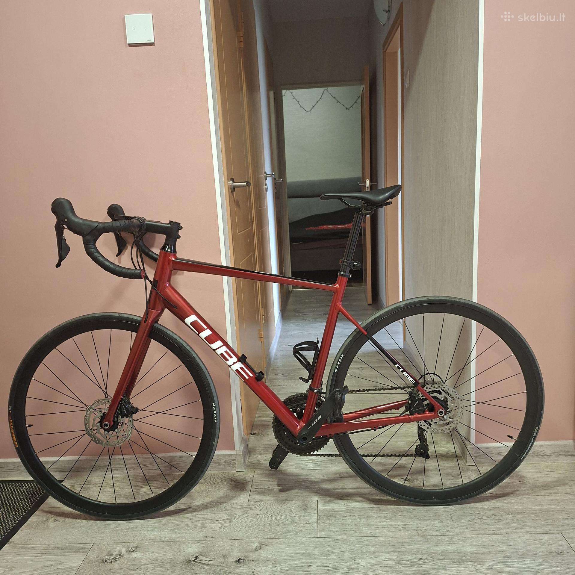 Cube attain SL 2022m 56cm