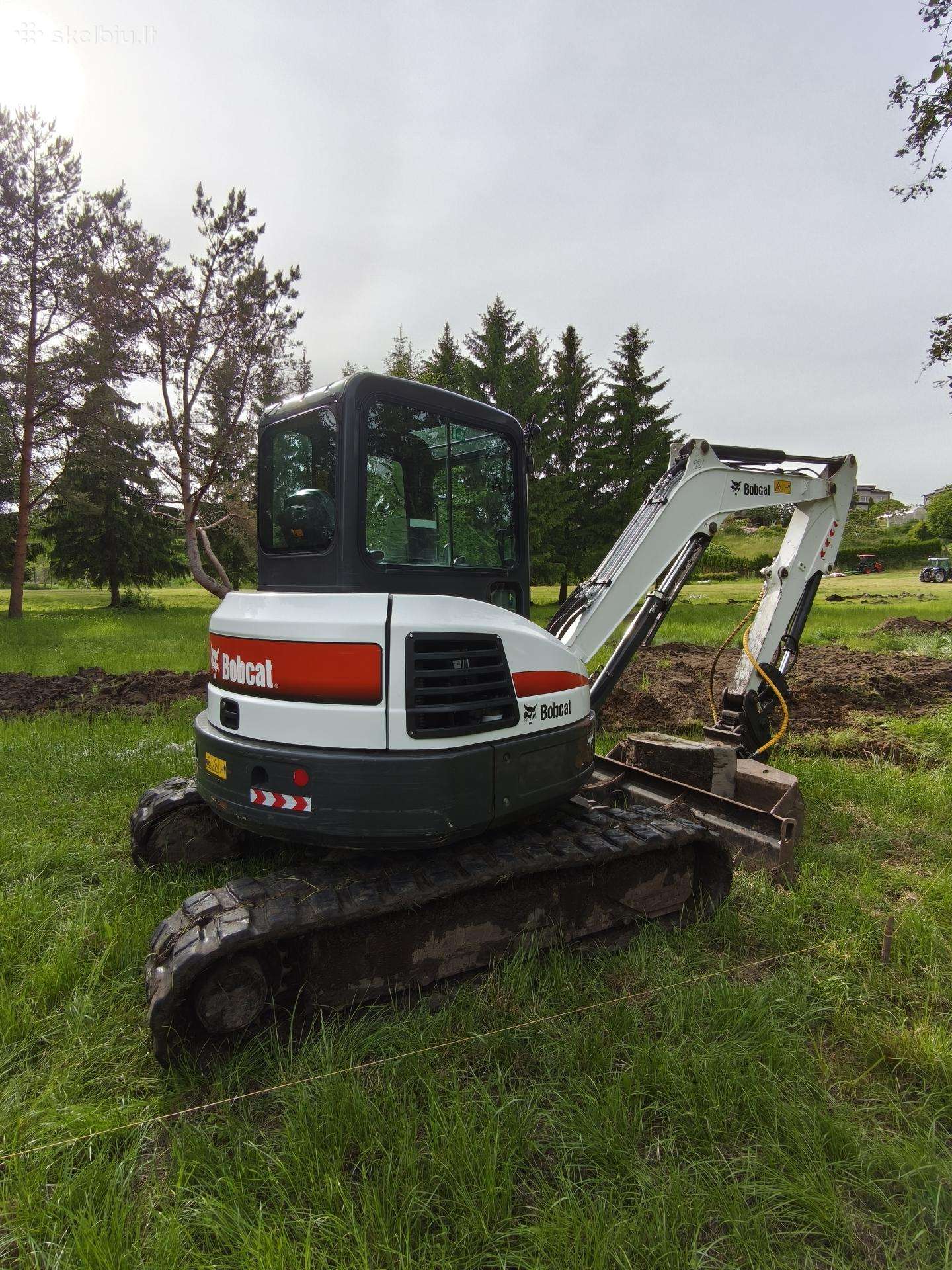 Bobcat E45, statybos transporto nuoma