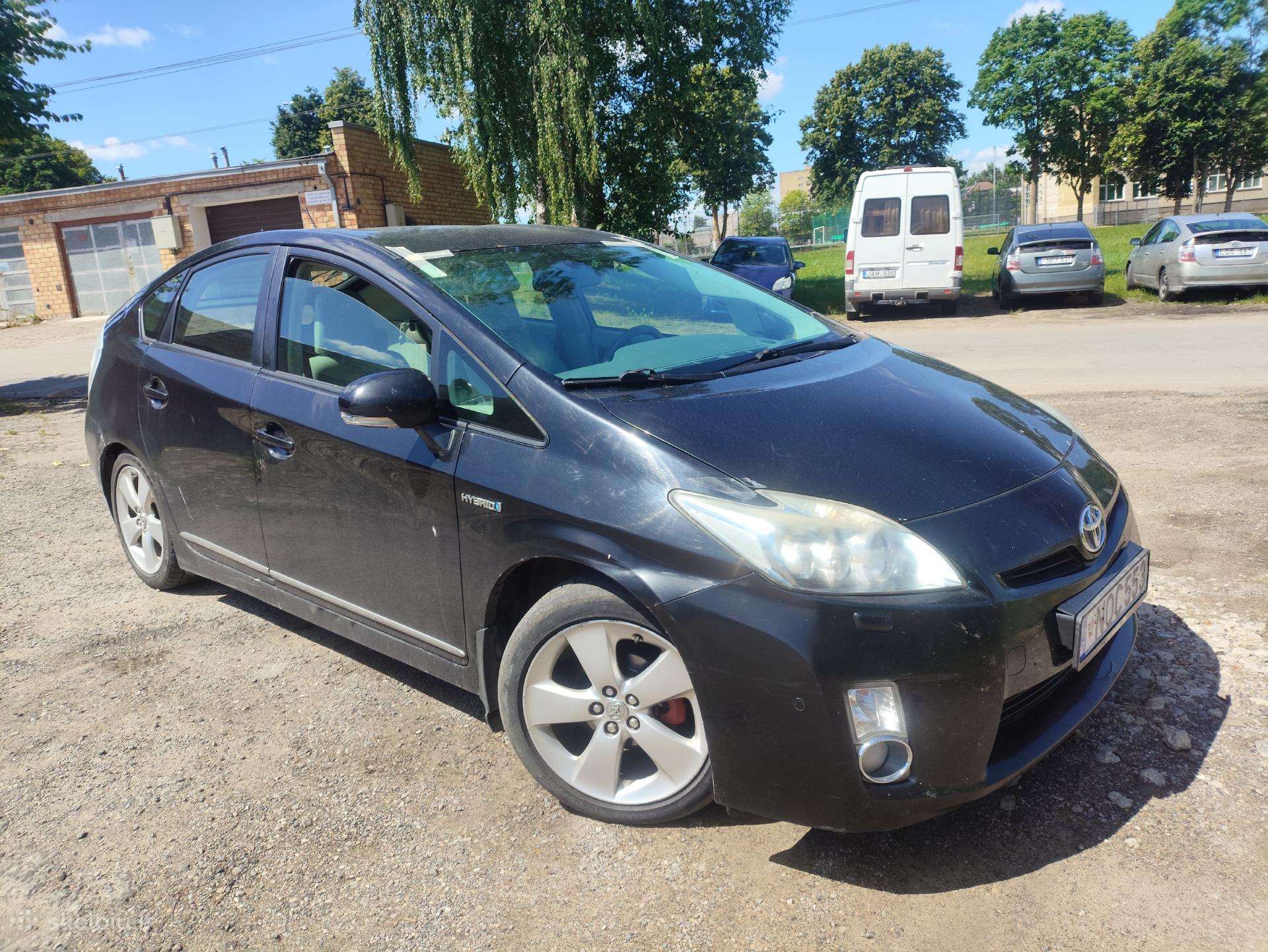 Toyota Prius, hatchback