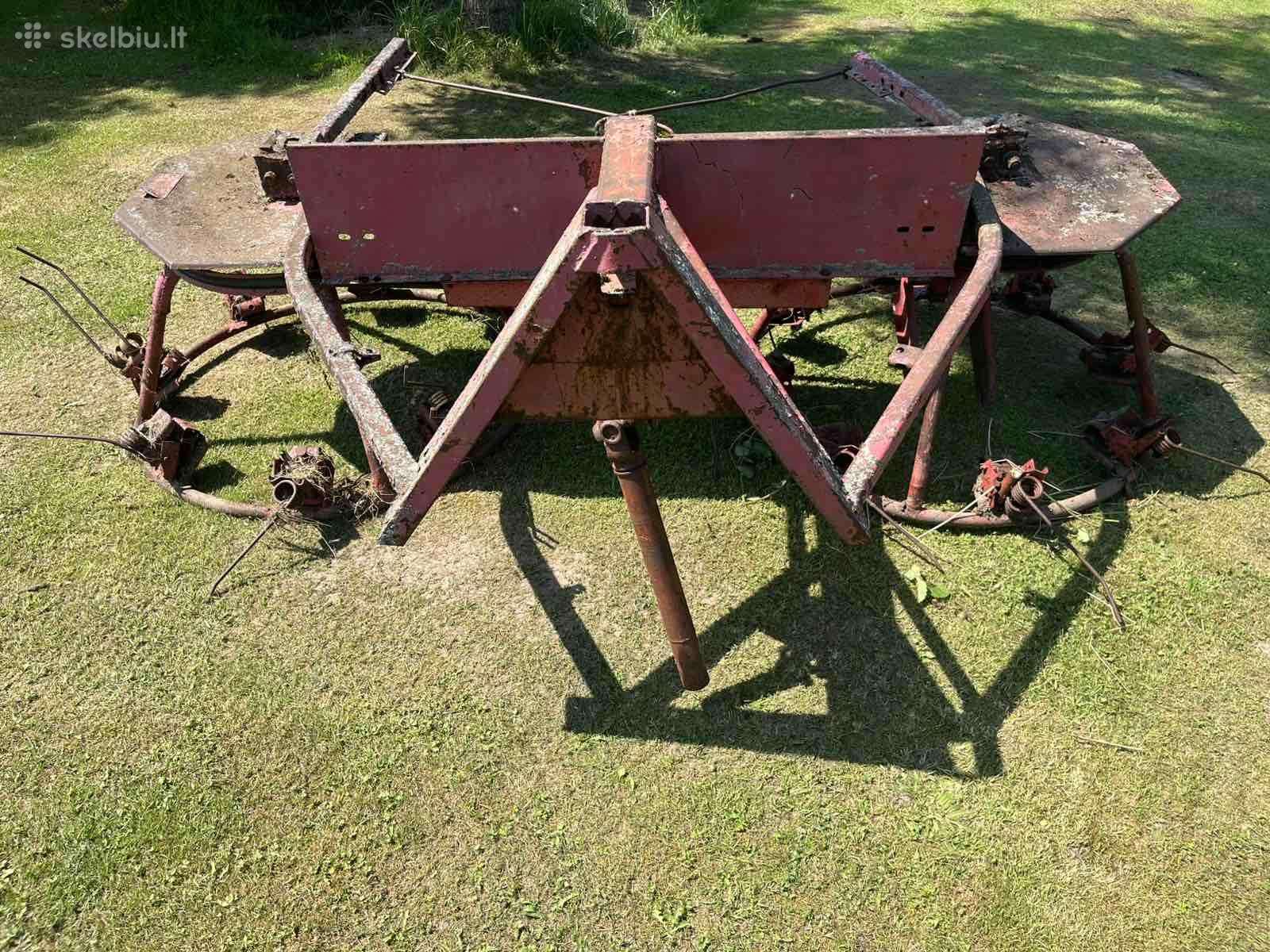 -Kita-, ploughs