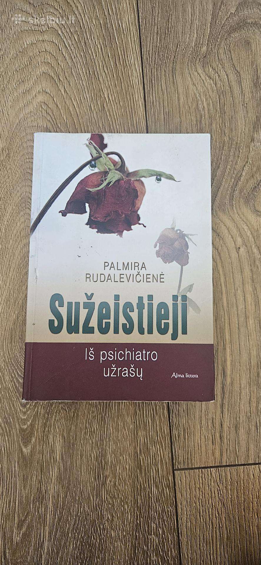 Knyga "sužeistieji"