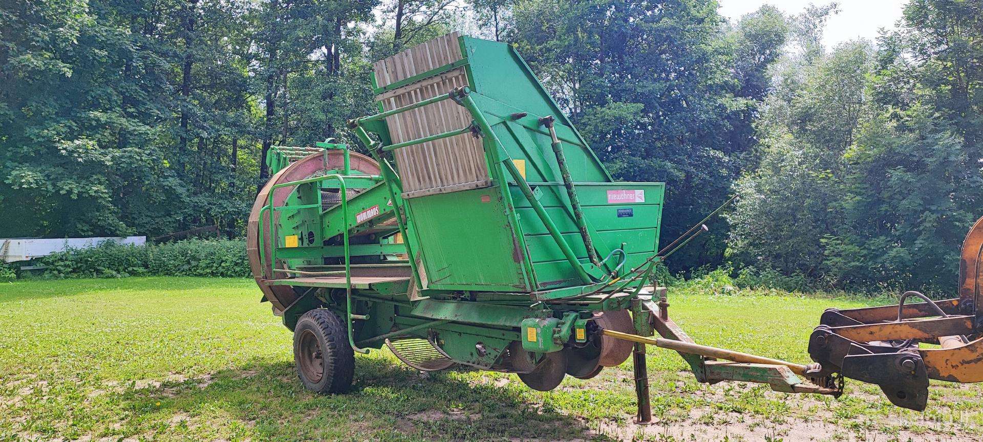 -Kita-, combine harvesters