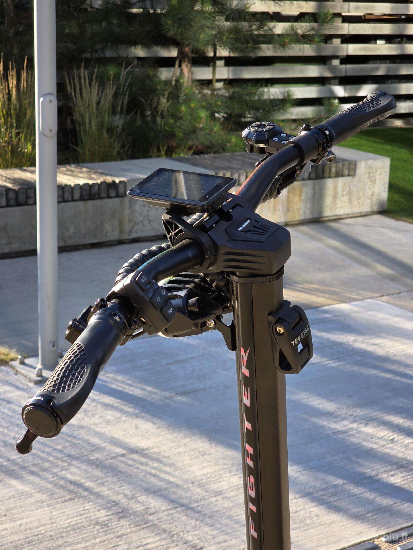 Electric scooter Teverun