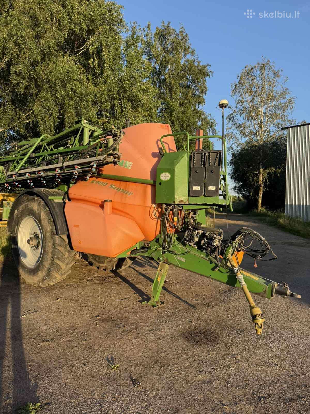 Amazone 5200, разбрызгиватели
