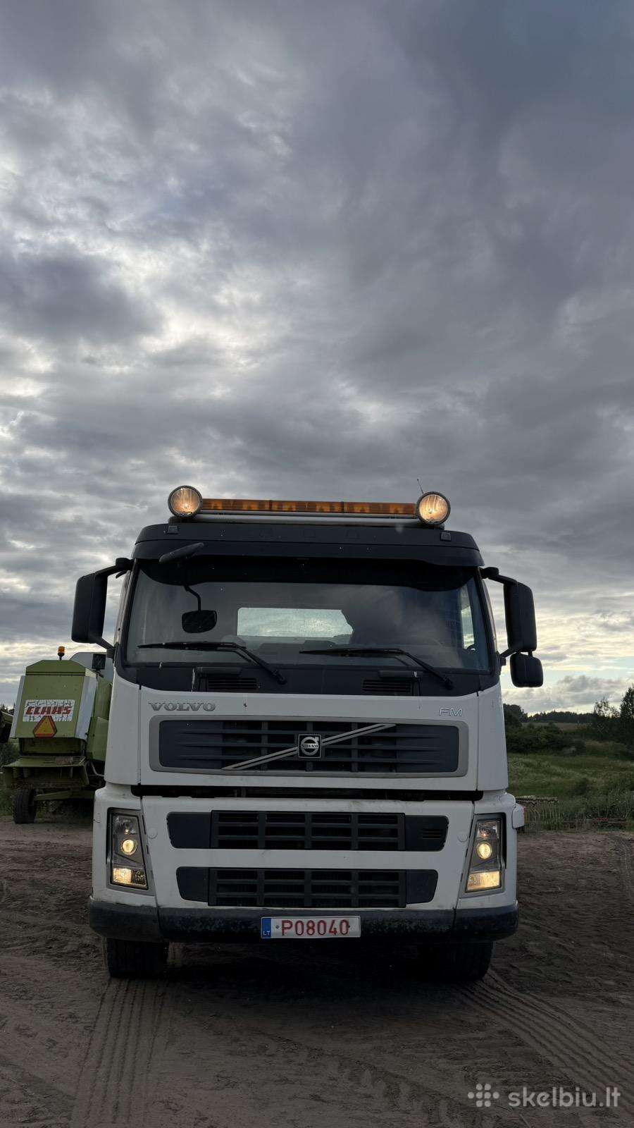 Volvo FM13, savivarčiai