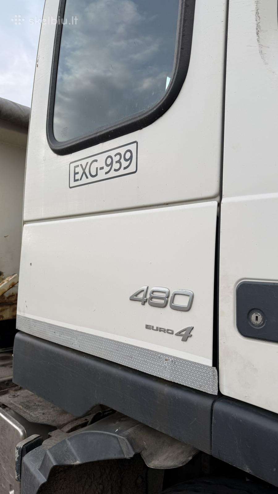 Volvo FM13, savivarčiai