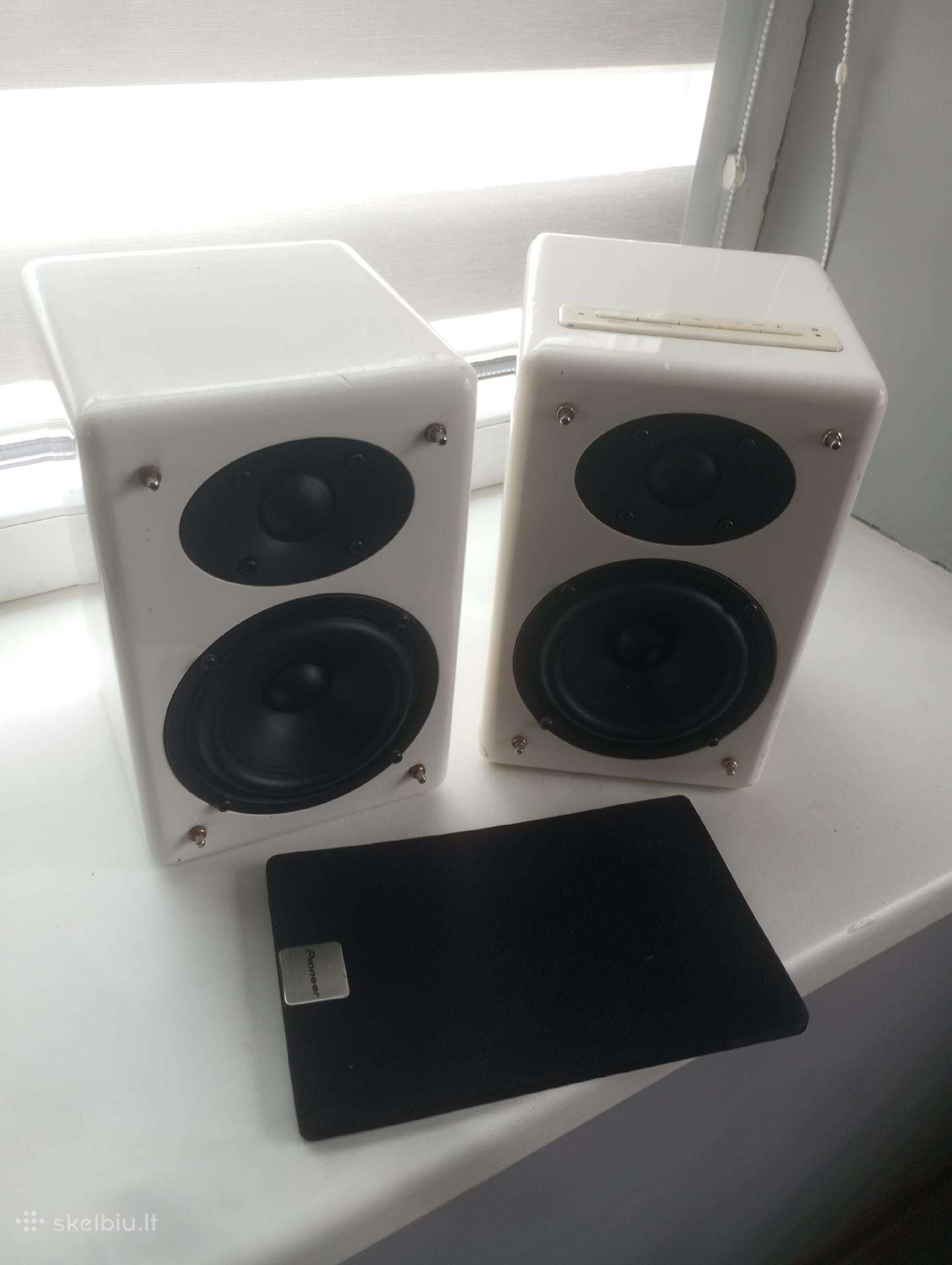 Pioneer monitor su Bluetooth
