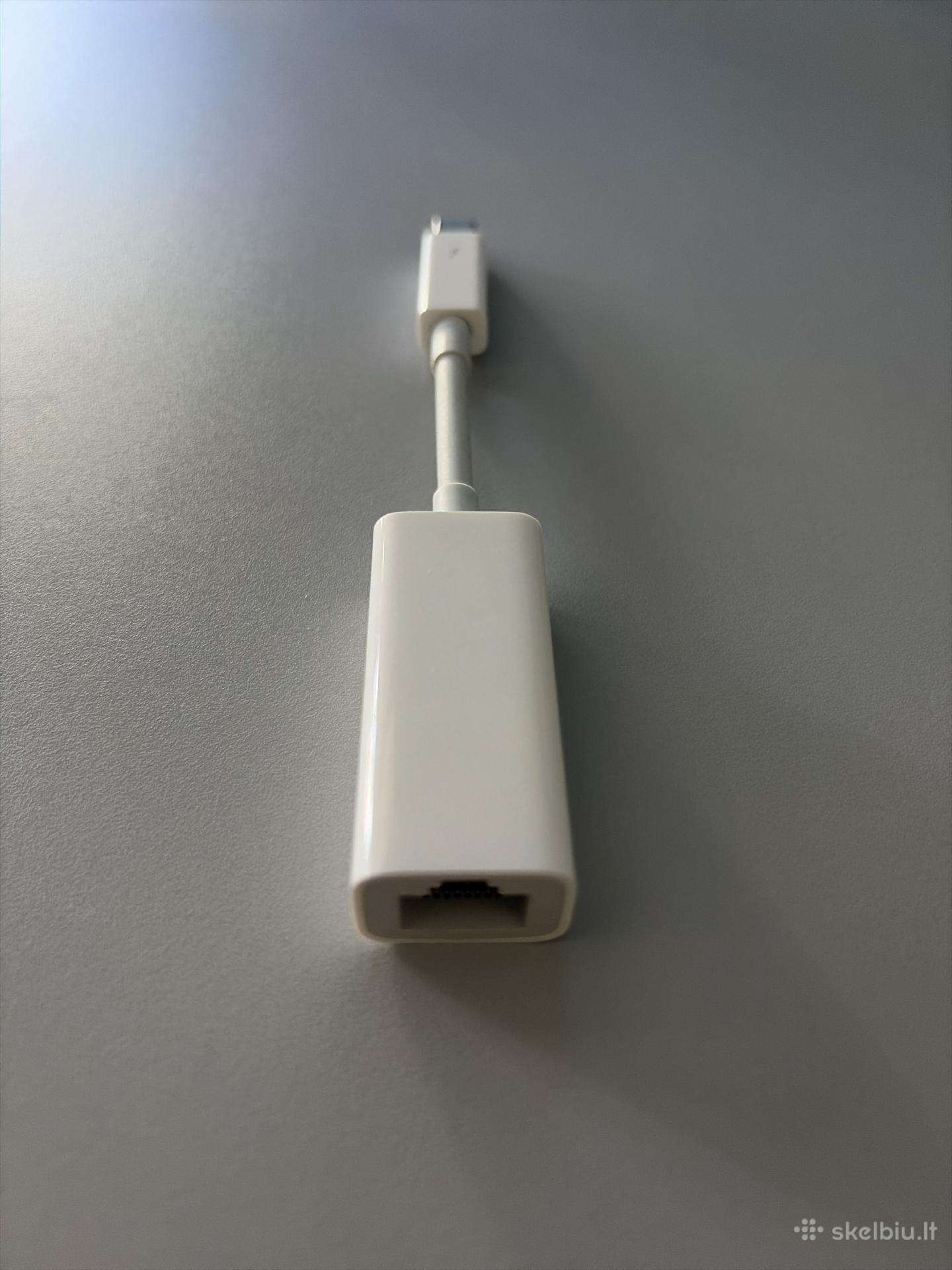 Apple thunderbolt 3 to ethernet (Rj45) adapteris.