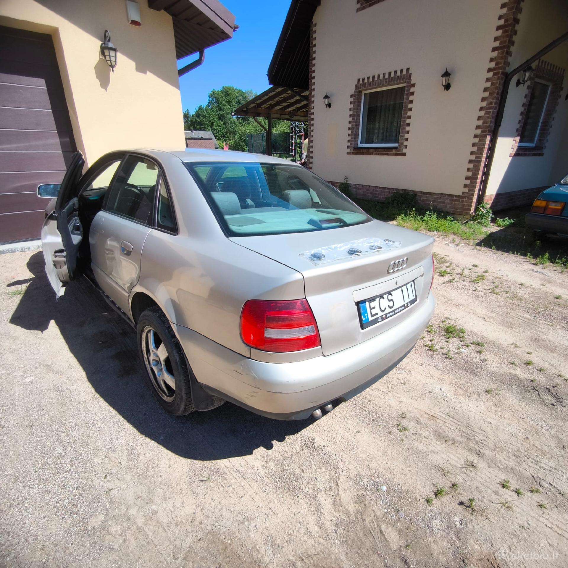 Audi A4, 1.9 l., Седан