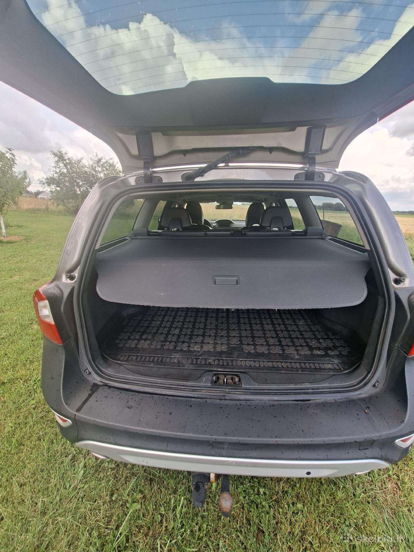 Volvo XC70, 2.4 l., Универсал