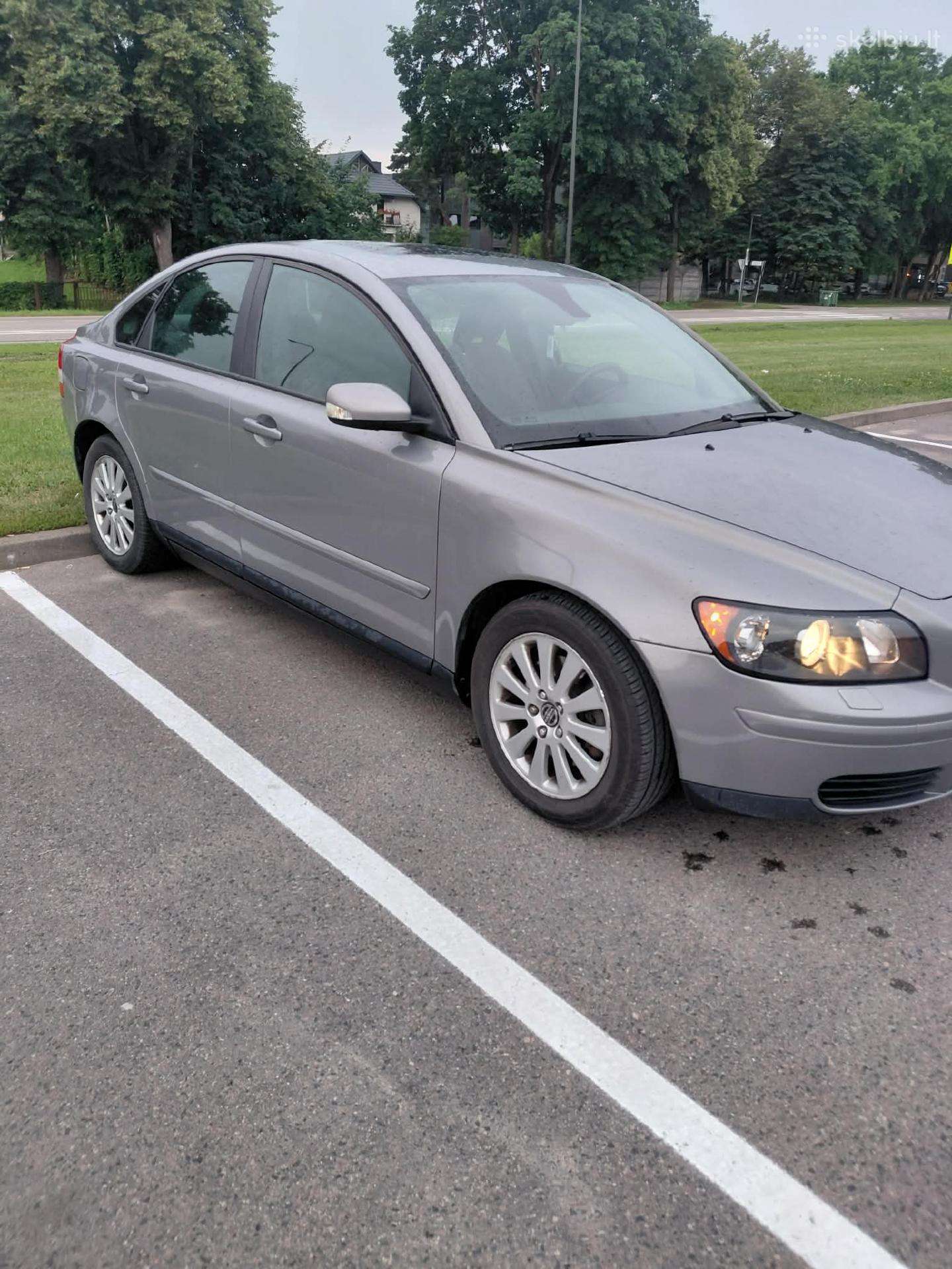 Volvo S40, 2.4 l., Седан