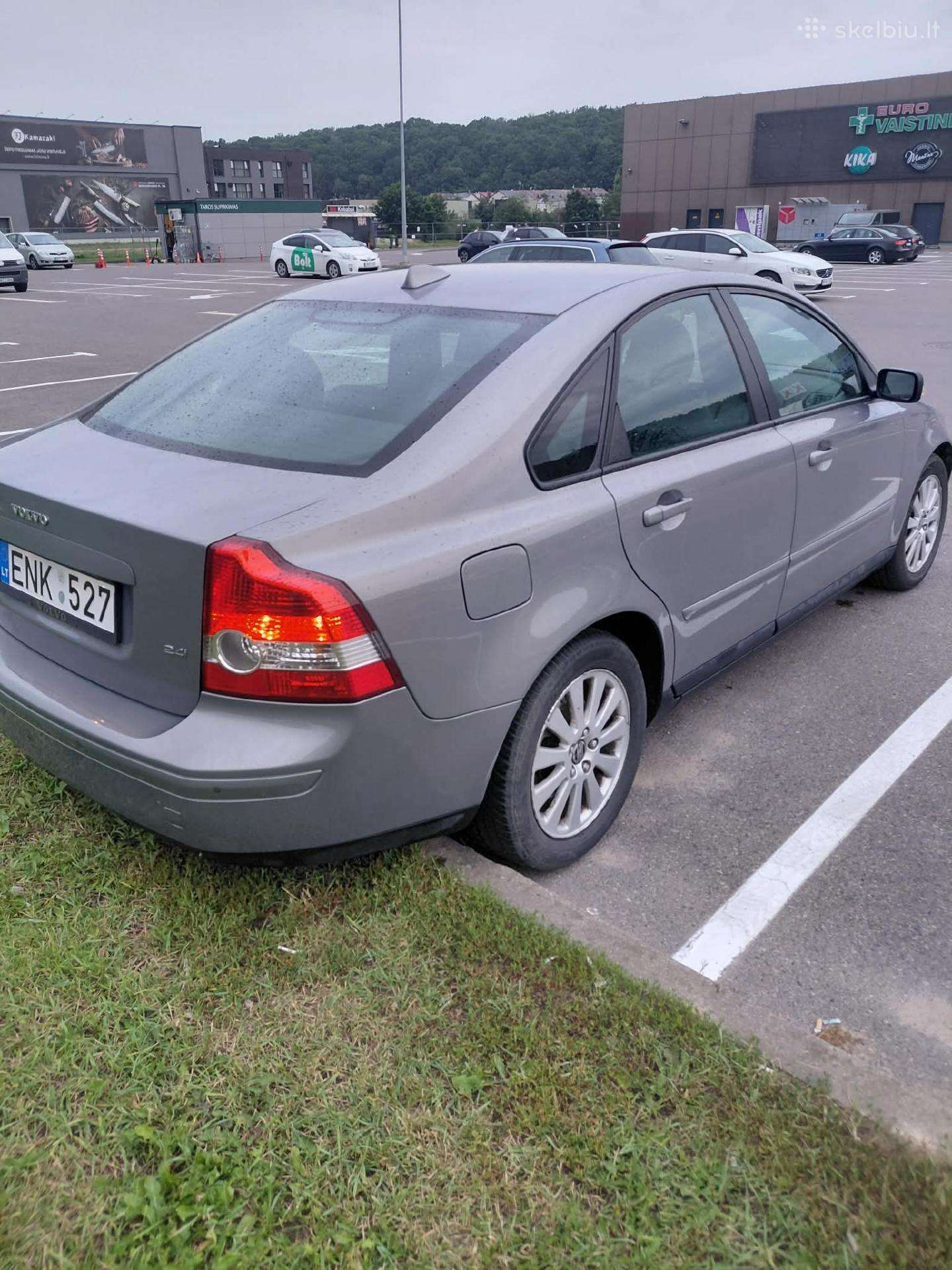 Volvo S40, 2.4 l., Седан
