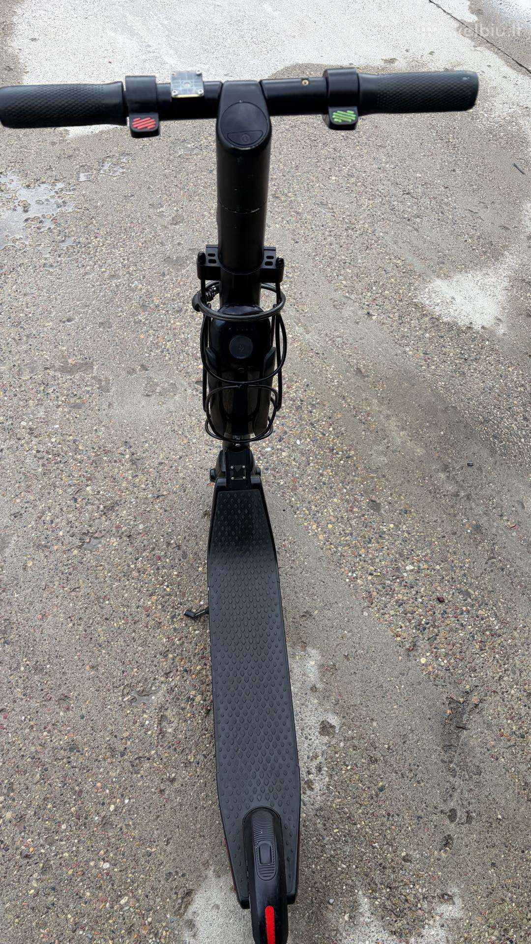 Электрический самокат Segway-Ninebot