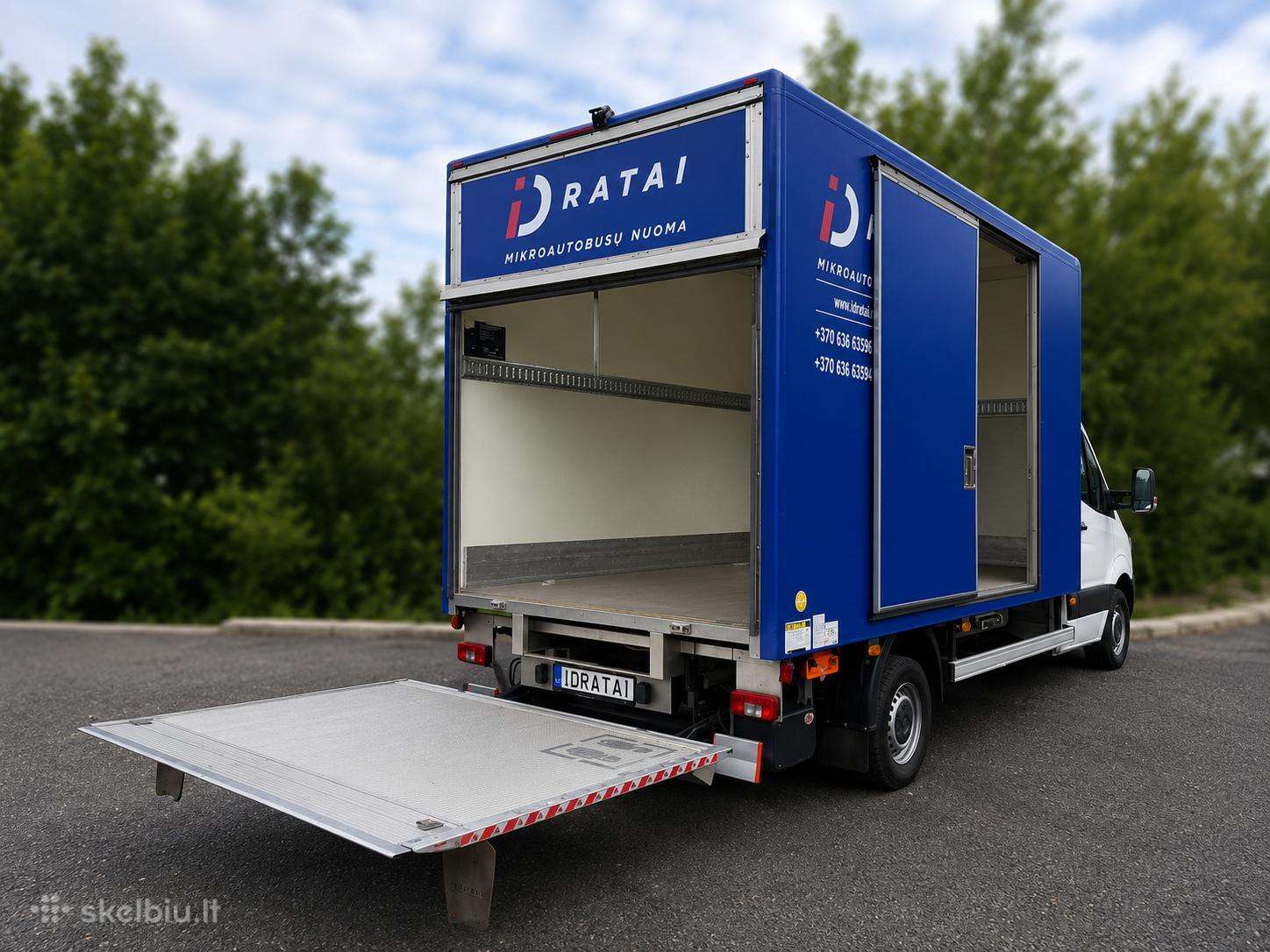 Mercedes-Benz Sprinter, cargo van