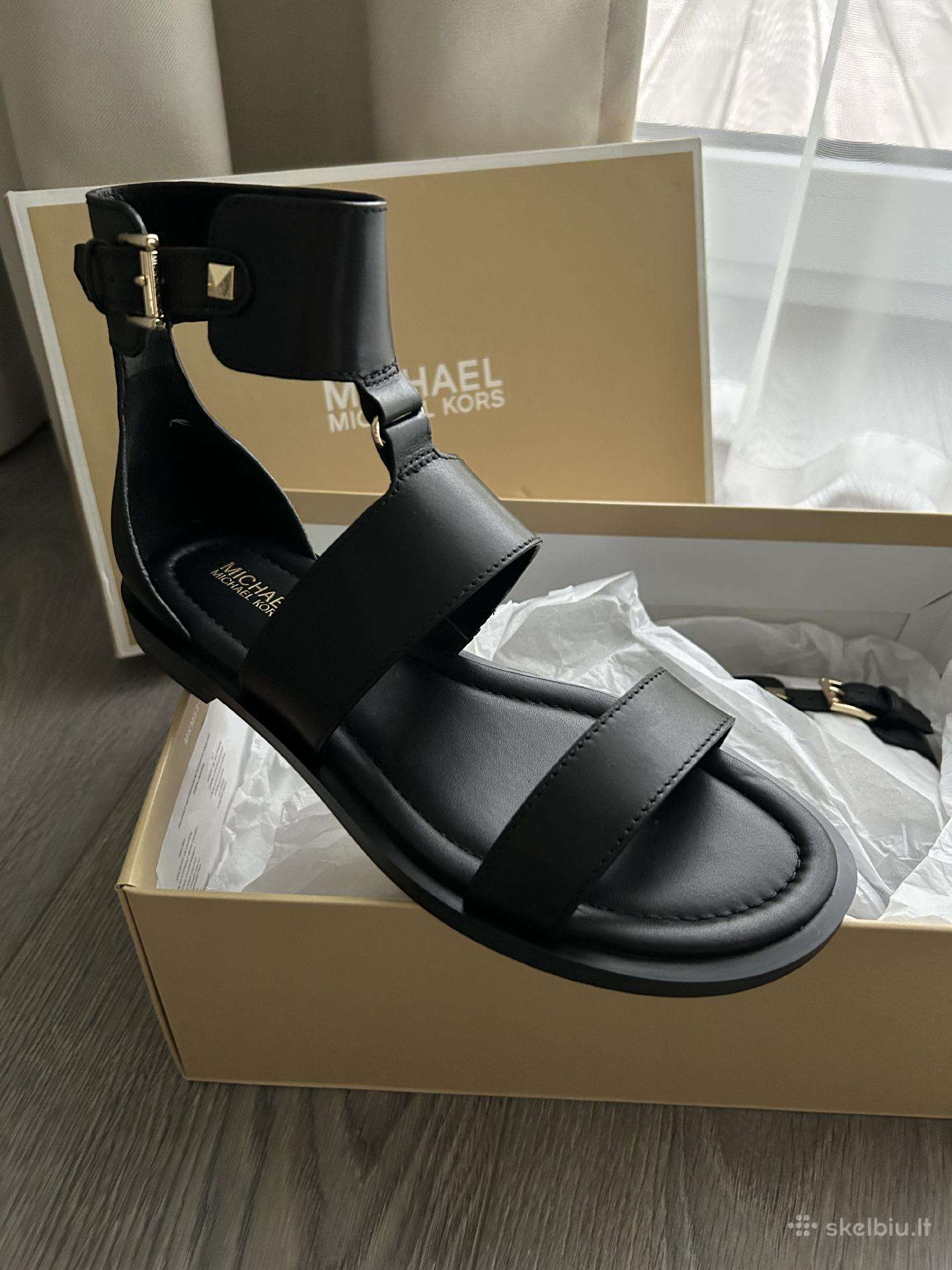 Michael Kors odines basutes