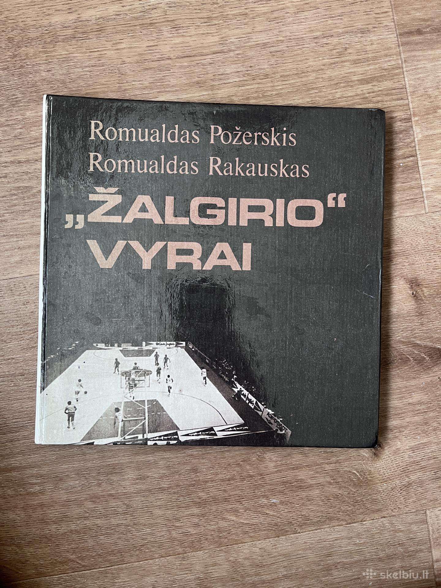 Knyga “žalgirio vyrai
