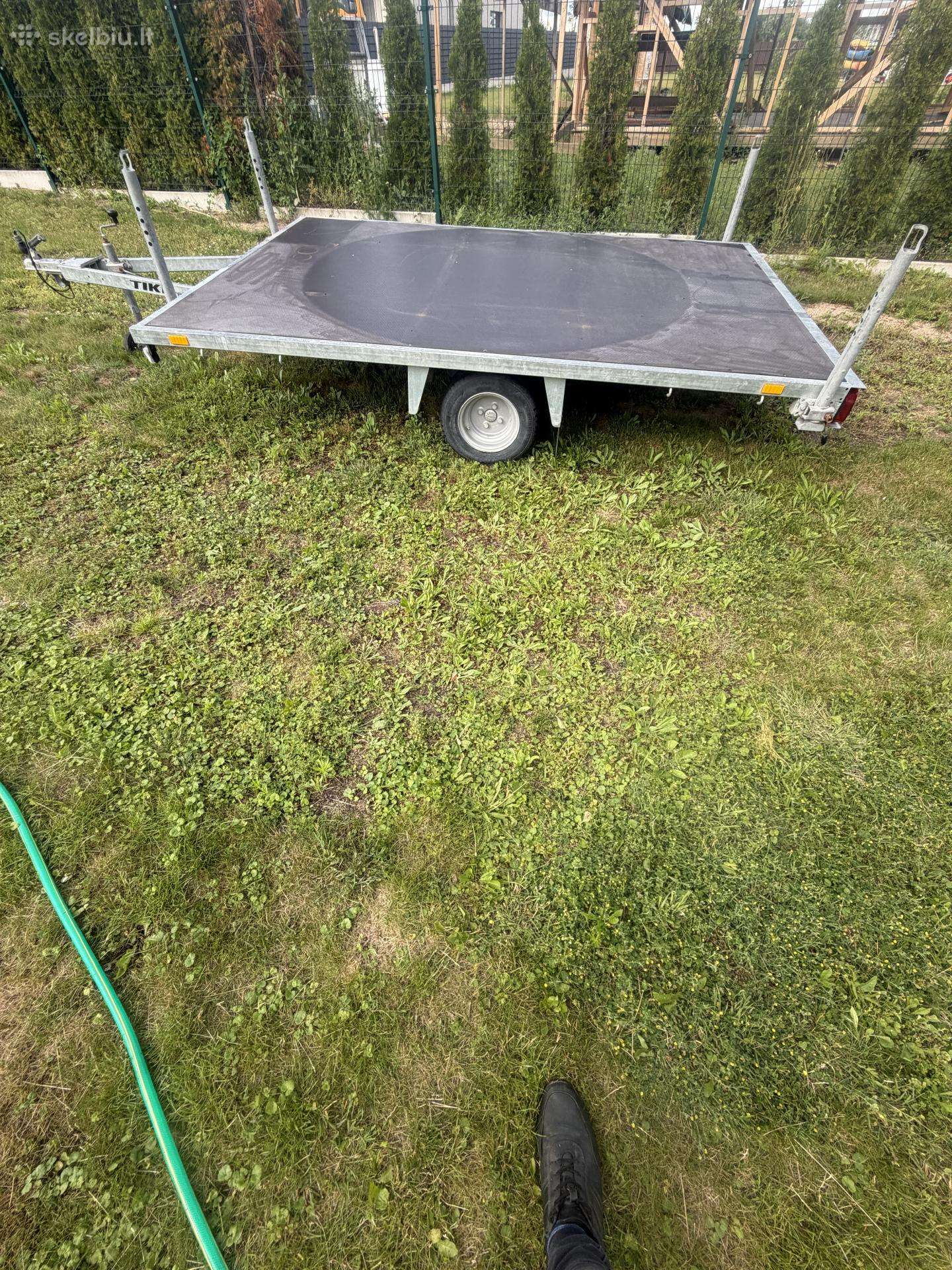 Tiki Treiler, passenger car trailers