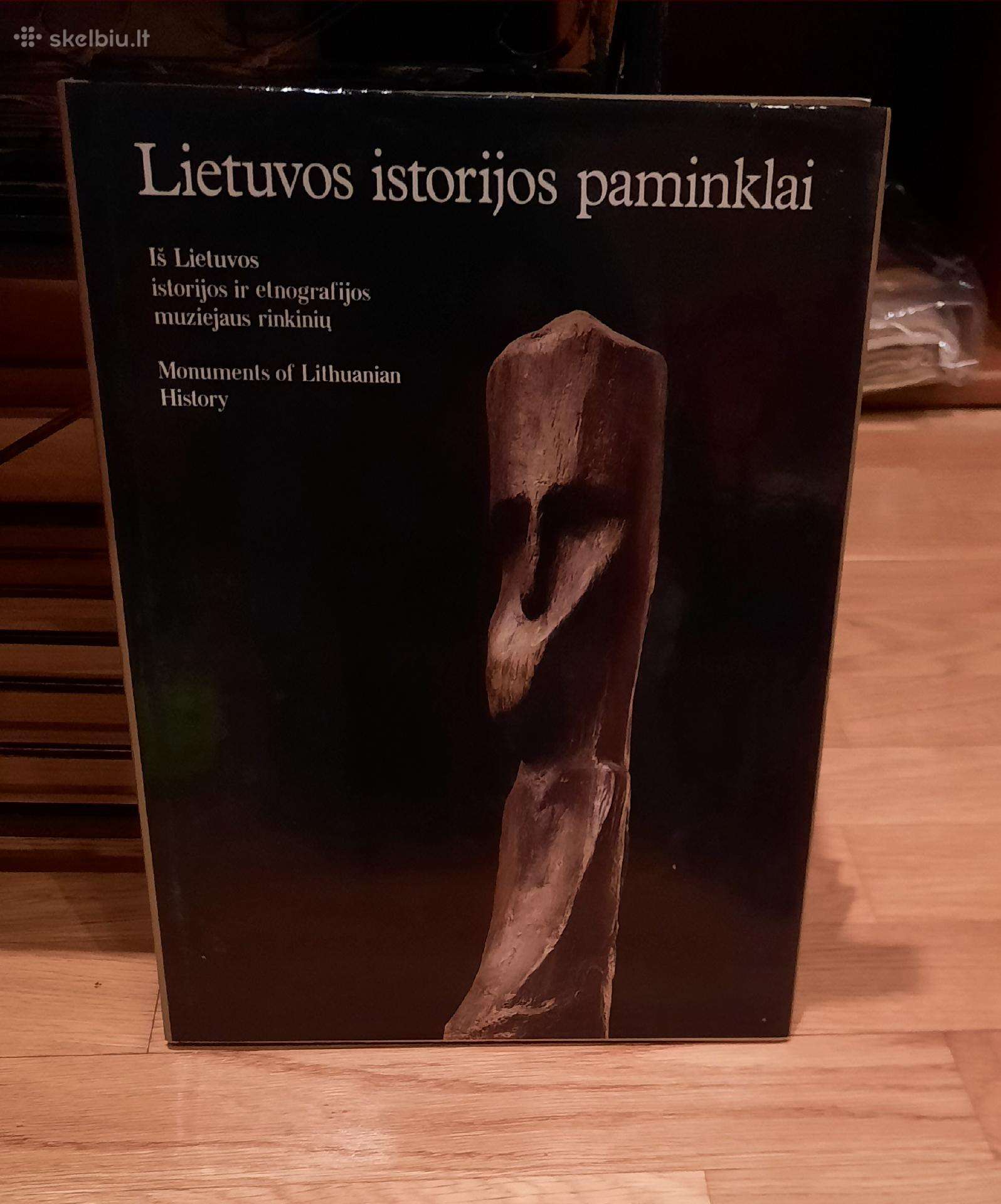 Knyga Lietuvos istorijos paminklai