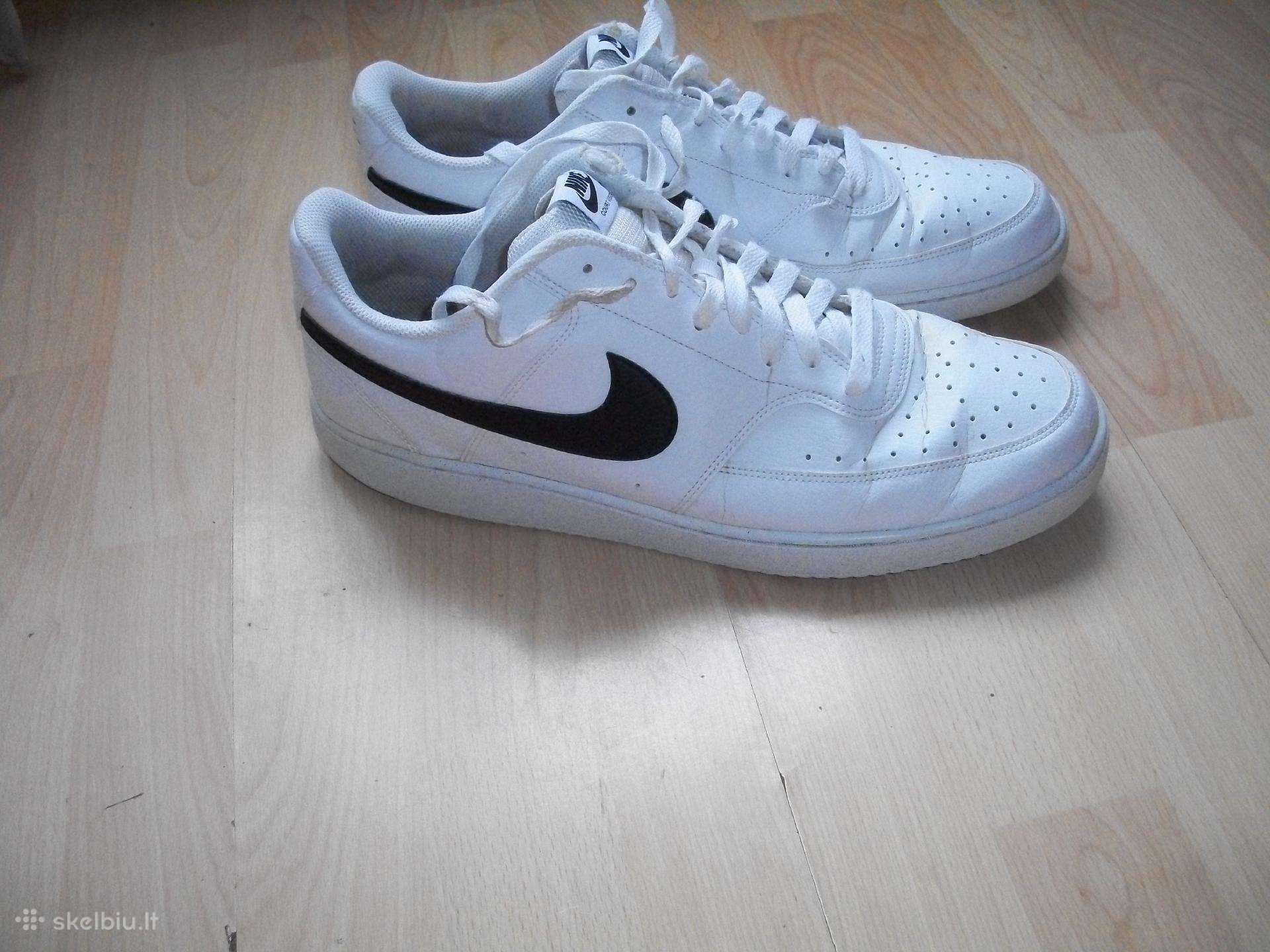 Nike 48