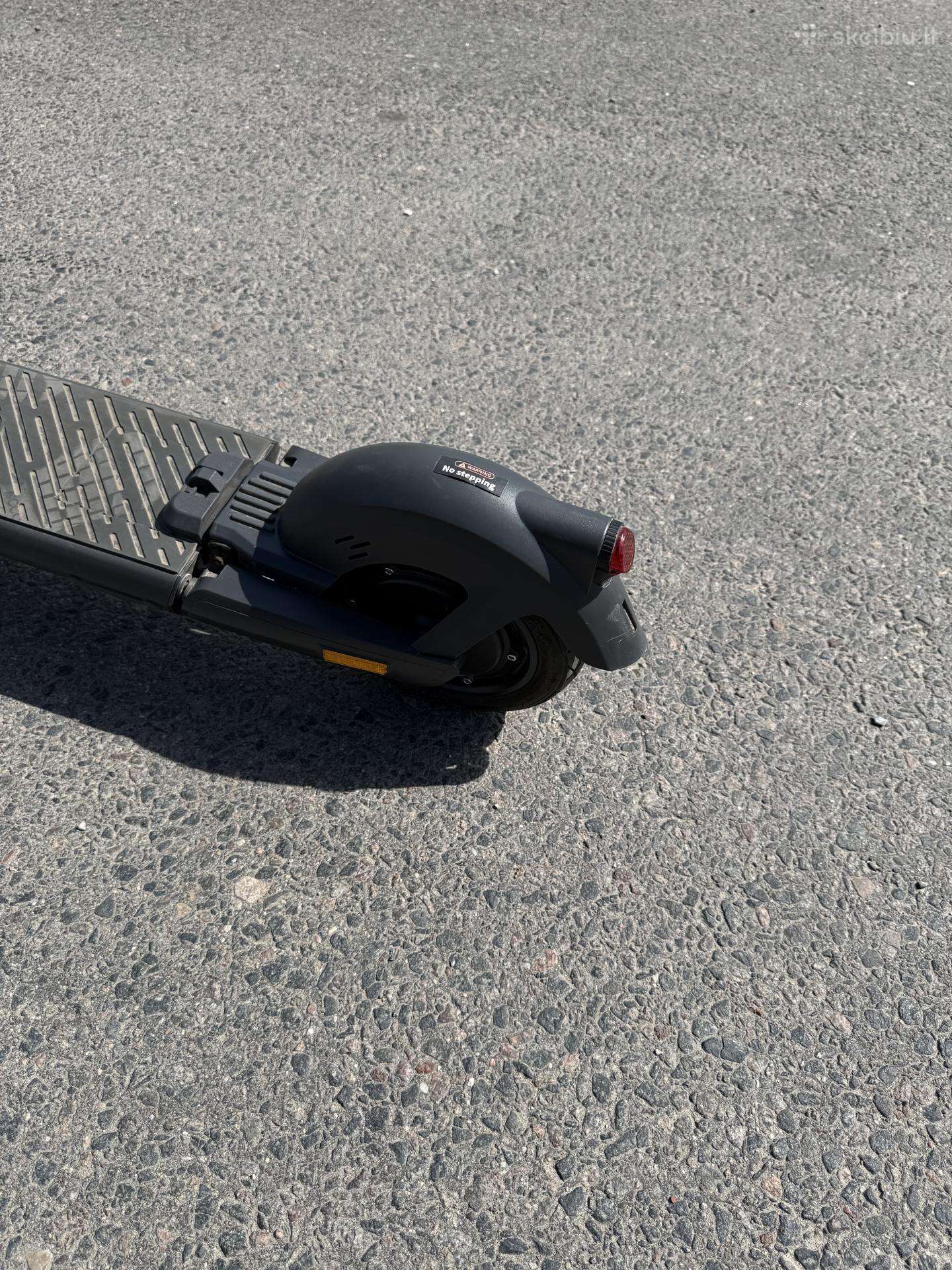 Electric scooter Inmotion