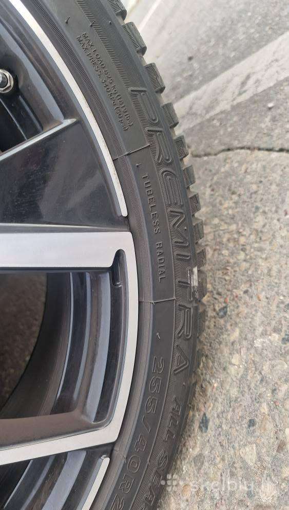 Maxxis, всесезонные 255/40 R20