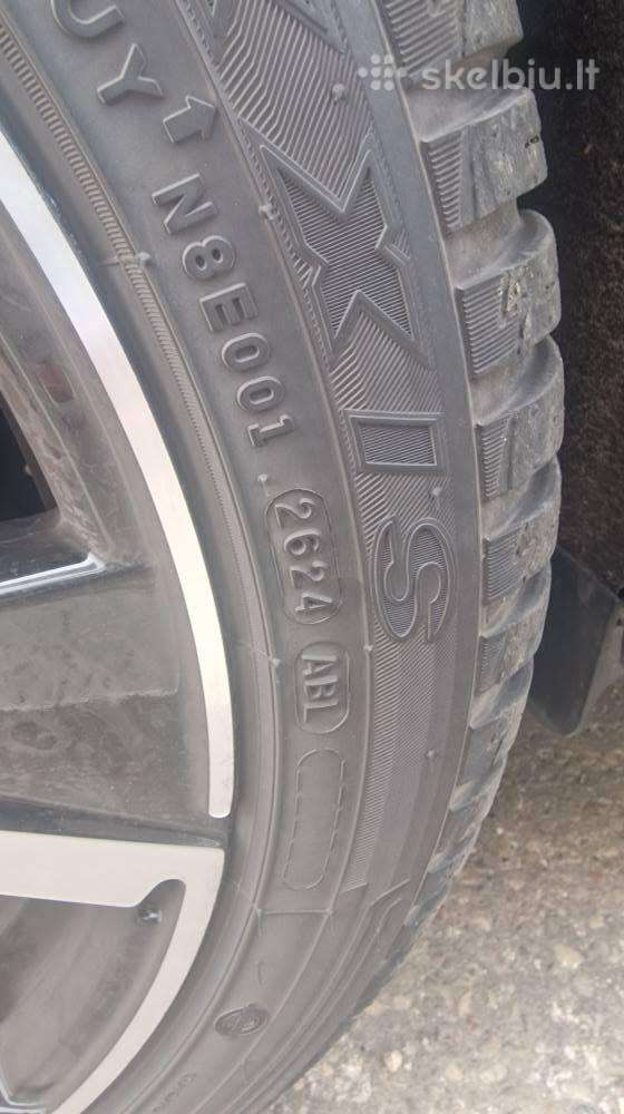 Maxxis, всесезонные 255/40 R20