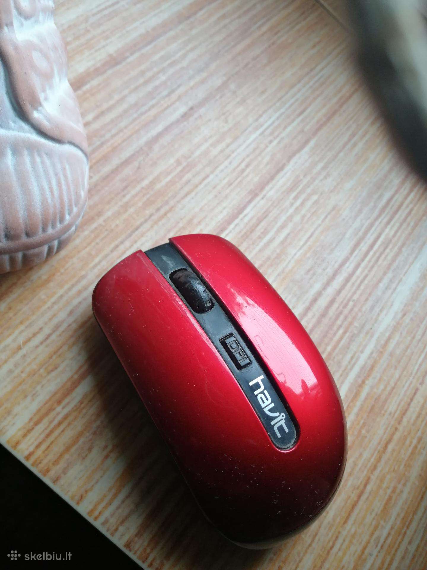 Parduoda belaide pelę kompiuteriui