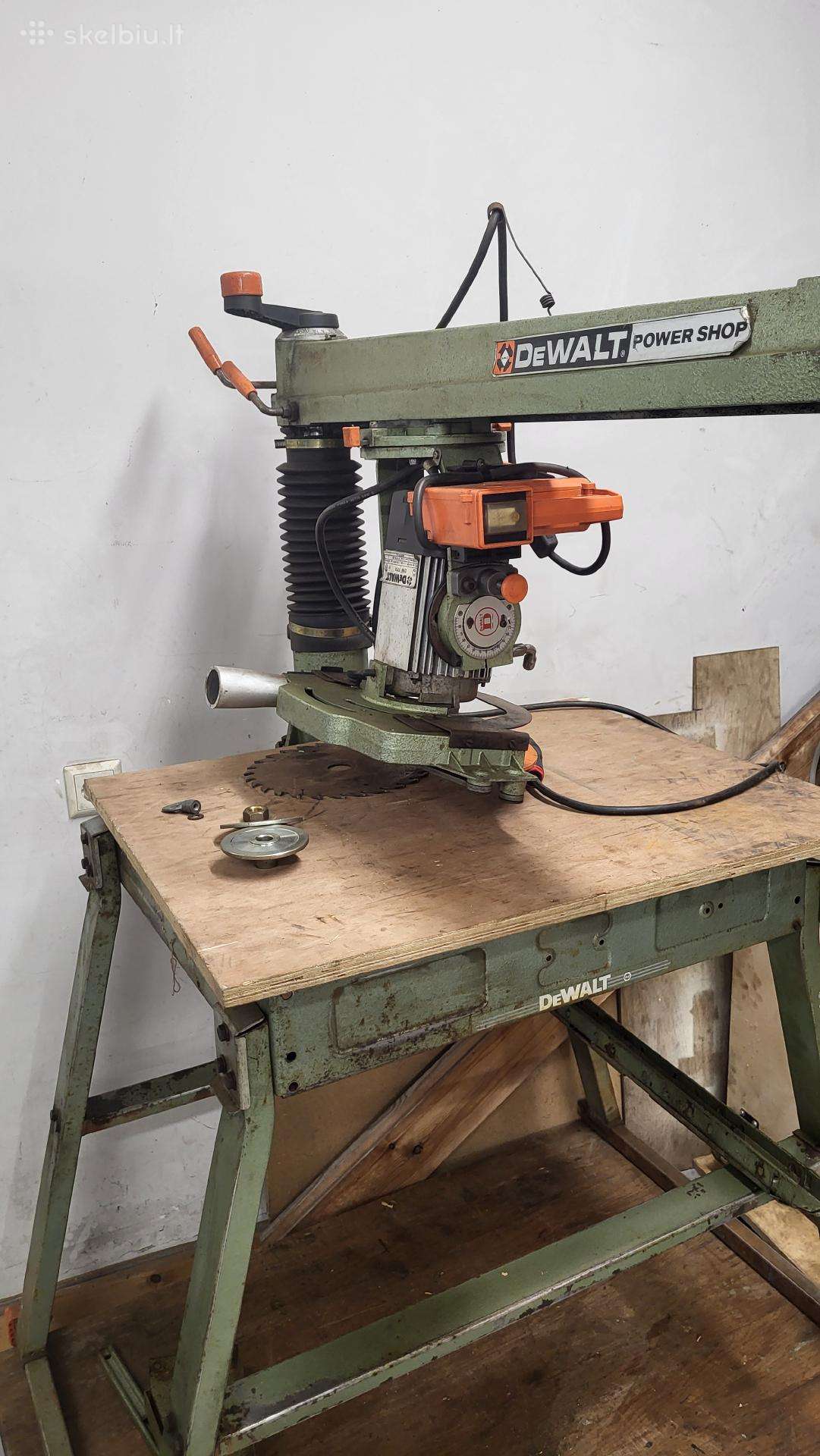 Dewalt radialinės pjovimo staklės