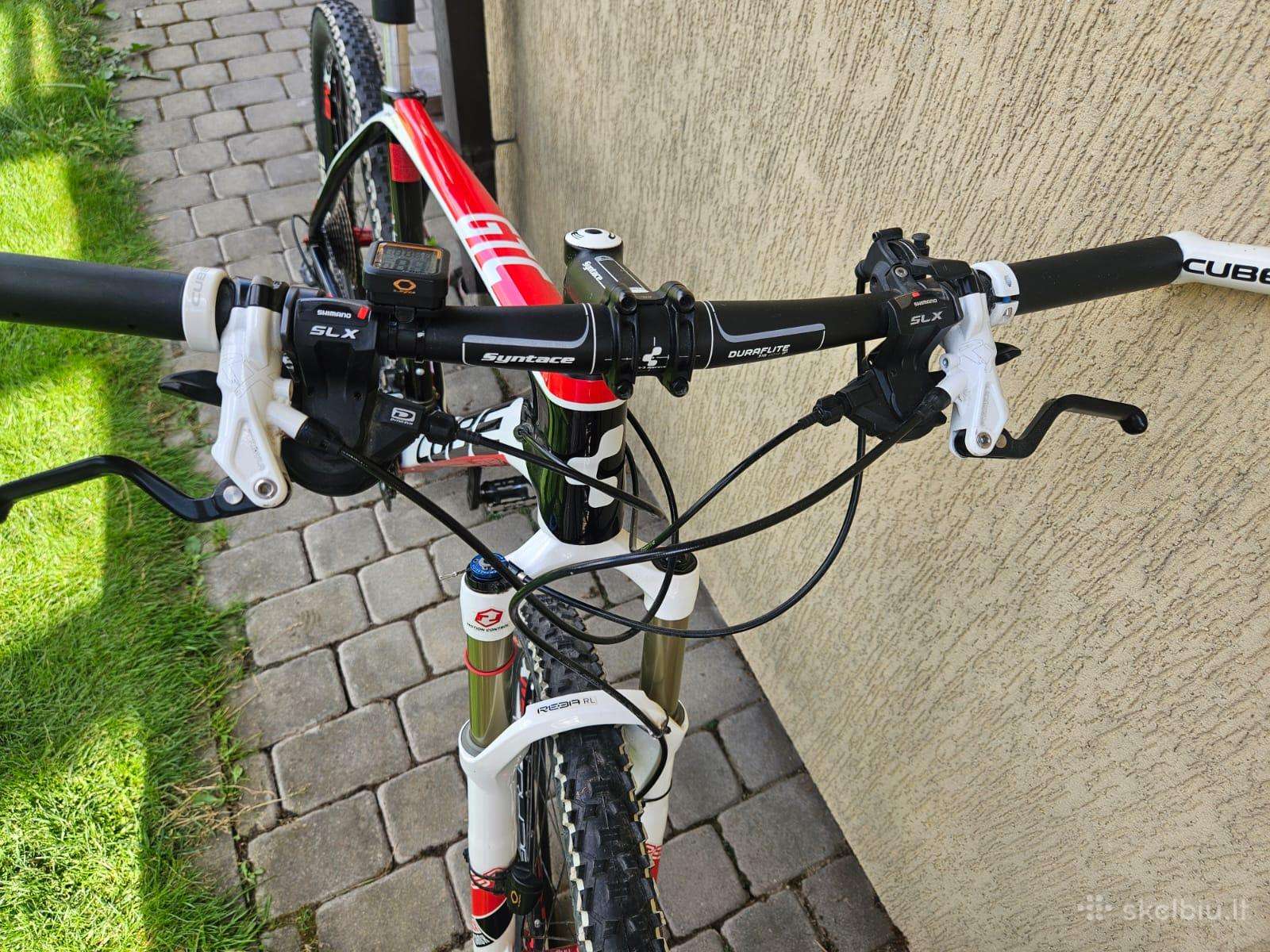 Mountain bike Cube