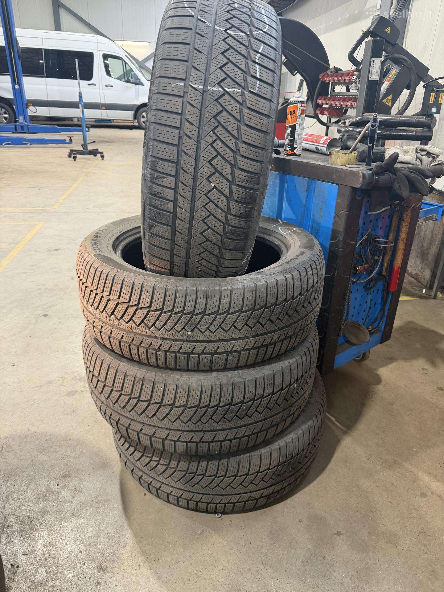 Continental, зимние 255/50 R19