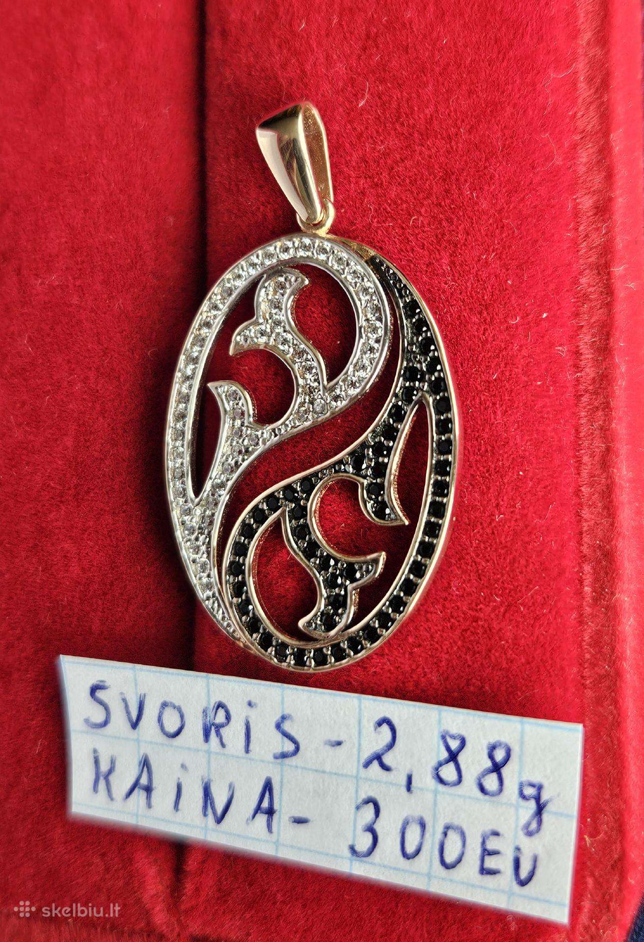 Ivairus auksiniai pakabukai